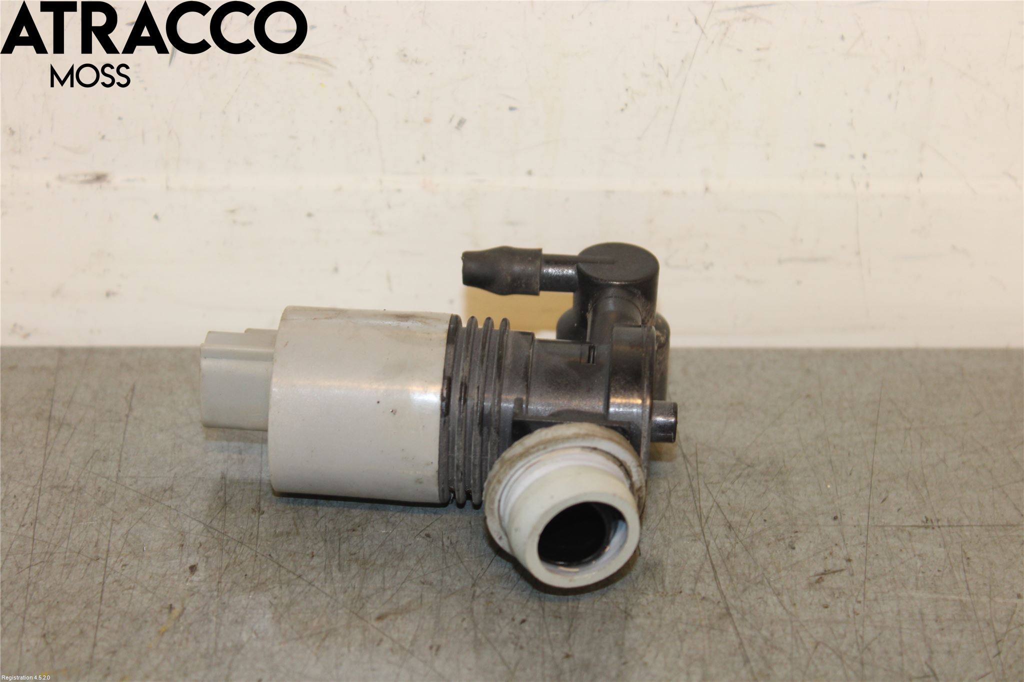 Toyota AURIS 13-19 Spylerpumpe Frontrute