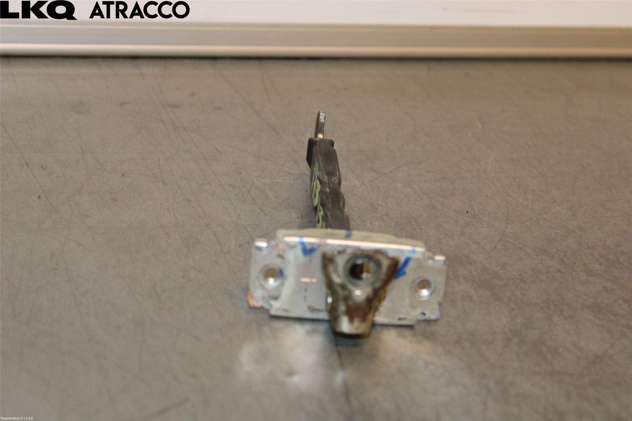 Toyota HILUX 16- Dørstopper