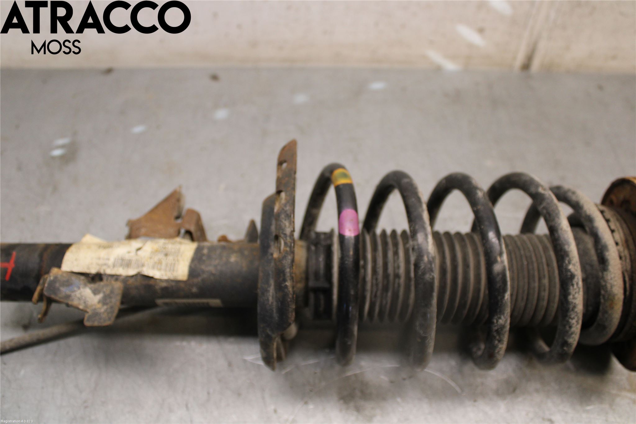 Volvo XC60 09-13 Fjærbein Foran Høyre