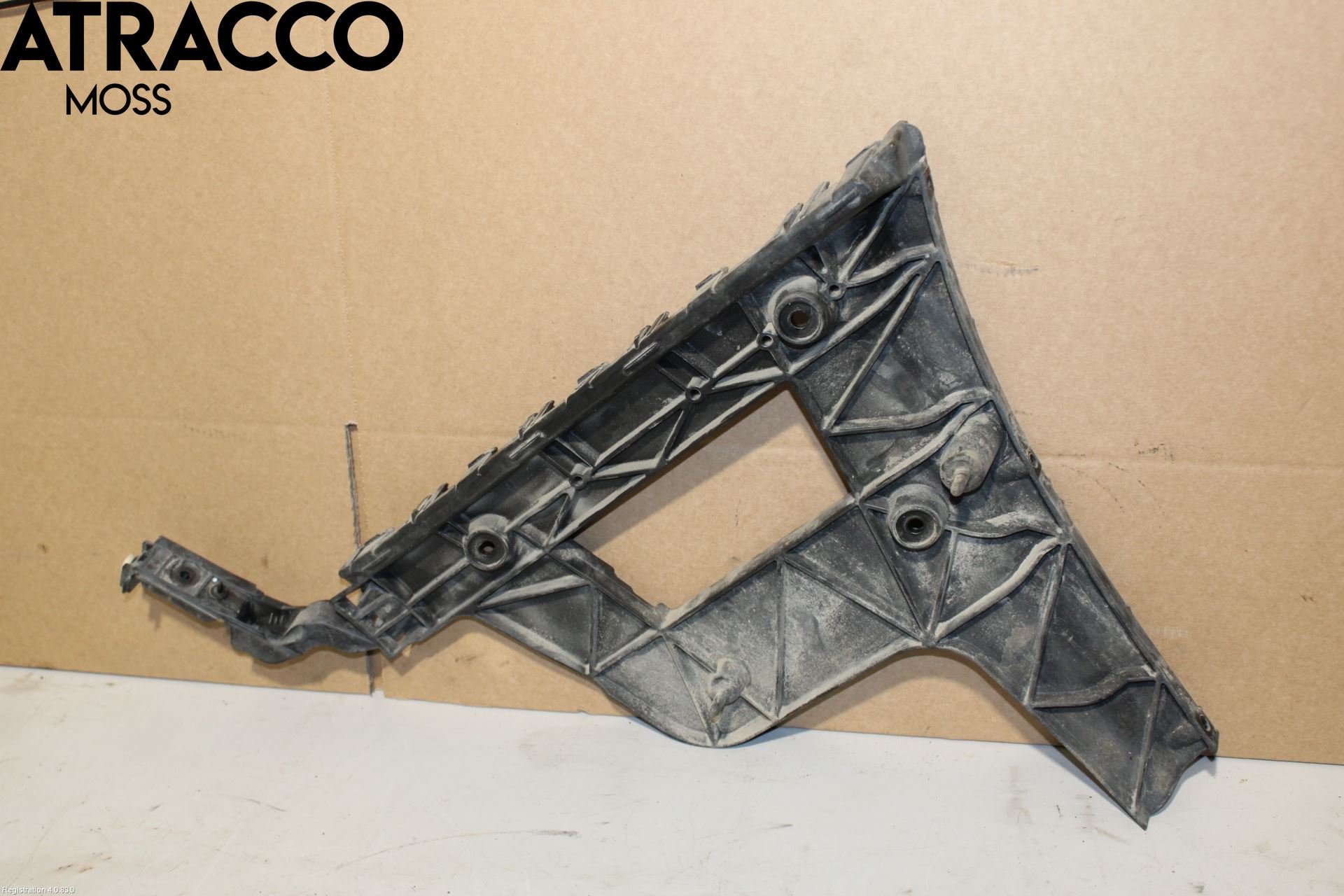 Audi A4 ALLROAD 09-16 Støtfangerfeste Bak Venstre