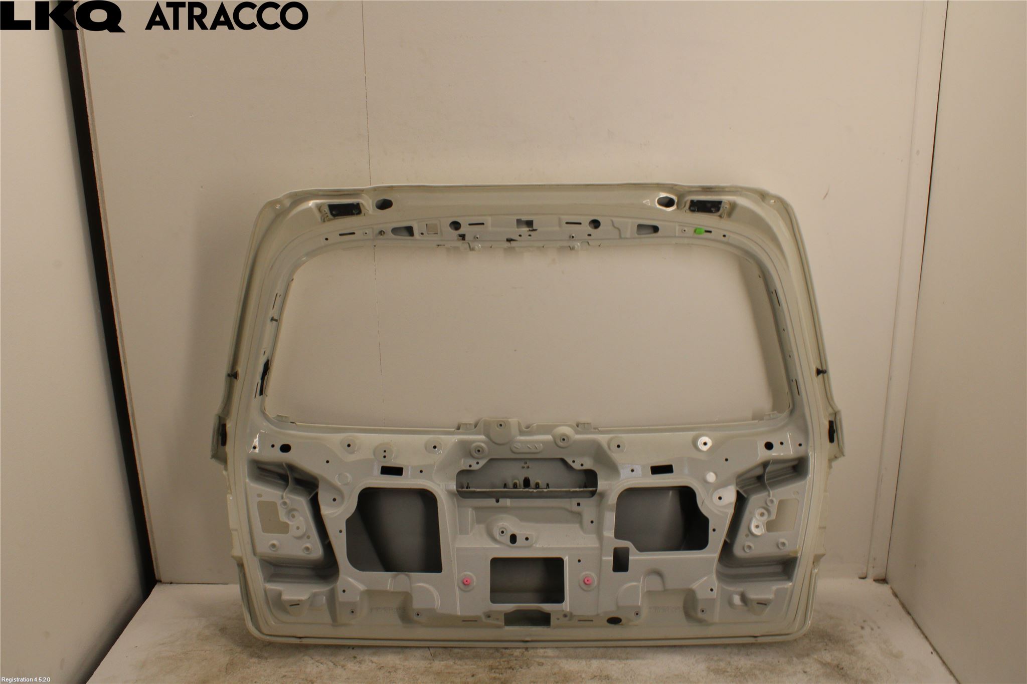 Mercedes-Benz MB E-KLASS (W212) 09-16 Bakluke Stv