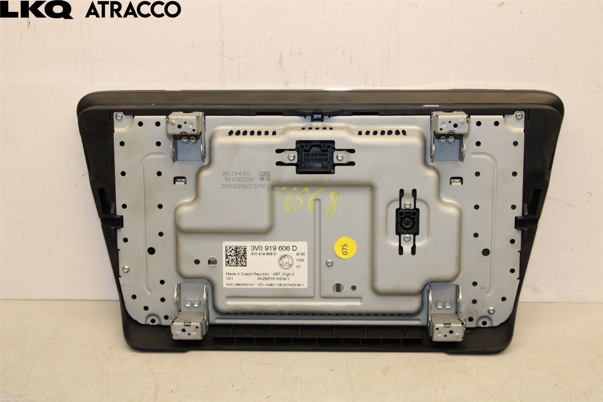 Skoda SUPERB 16-24 Multifunktionsdisplay
