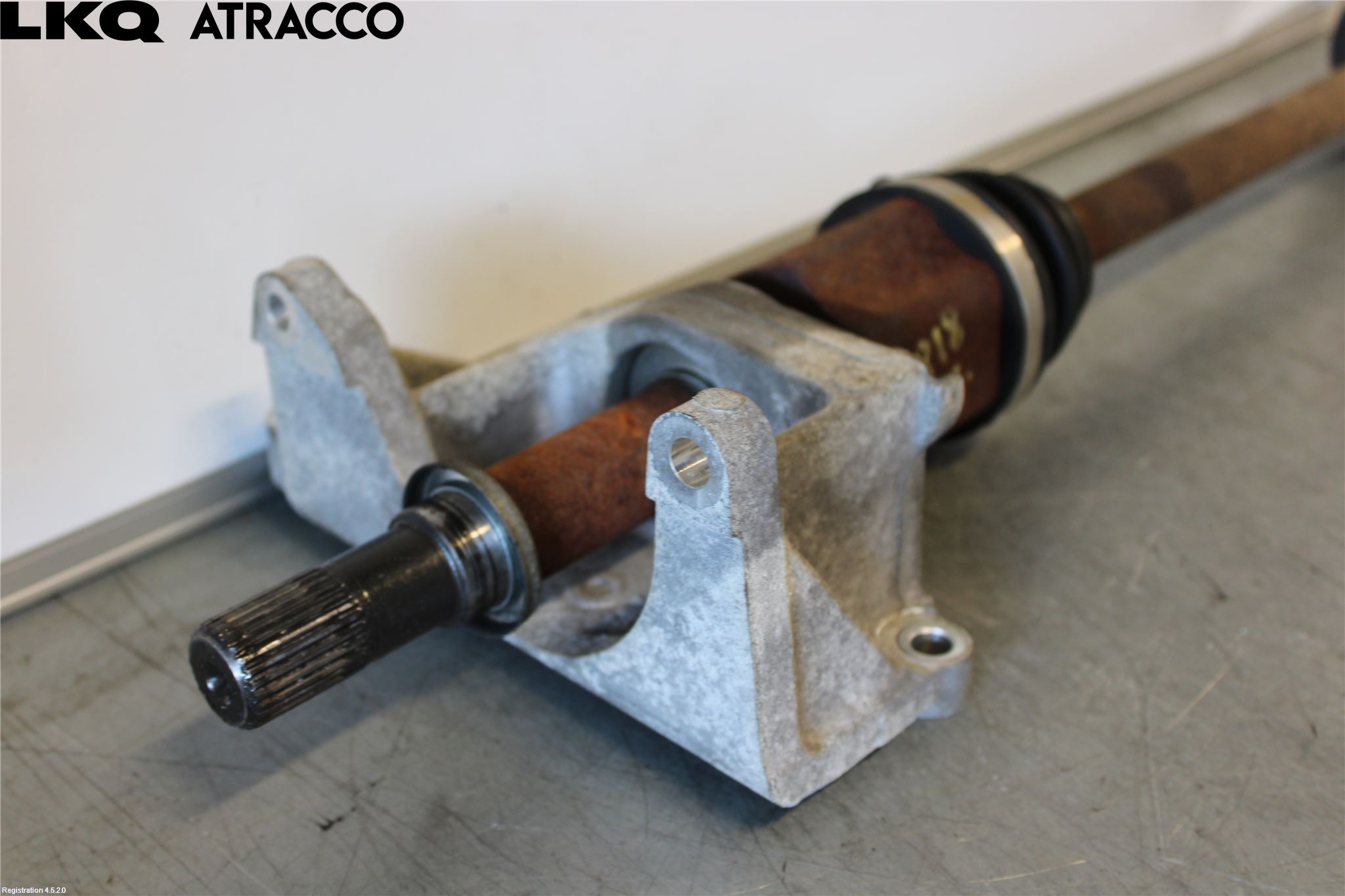 Nissan LEAF 18- Drivaksel Foran Kompl Høyre