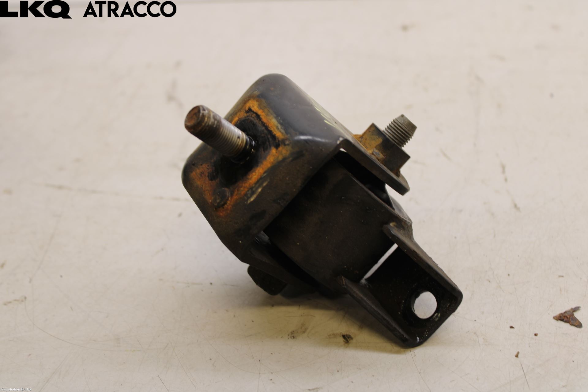 Mitsubishi L200 16-23 Motor Feste Gummi