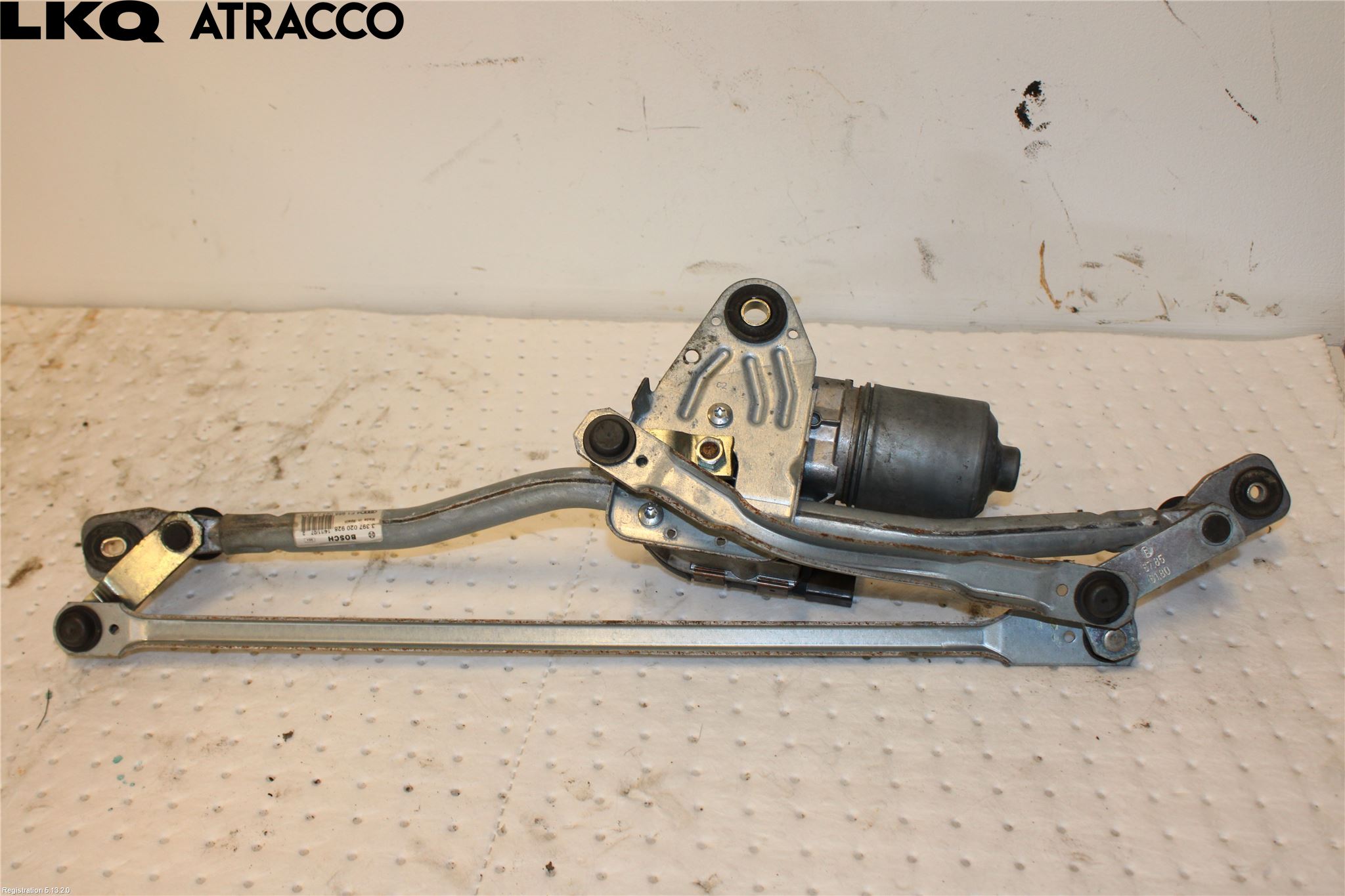 Audi A6/S6     05-11 Viskermotor Frontrute
