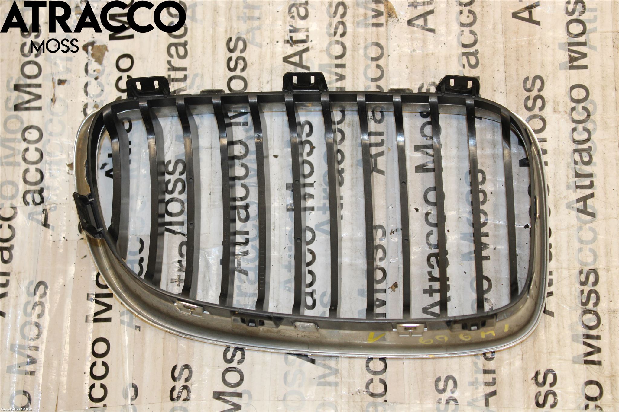 BMW 1 E87/81 5D/3D 03-11 Grilldel Venstre