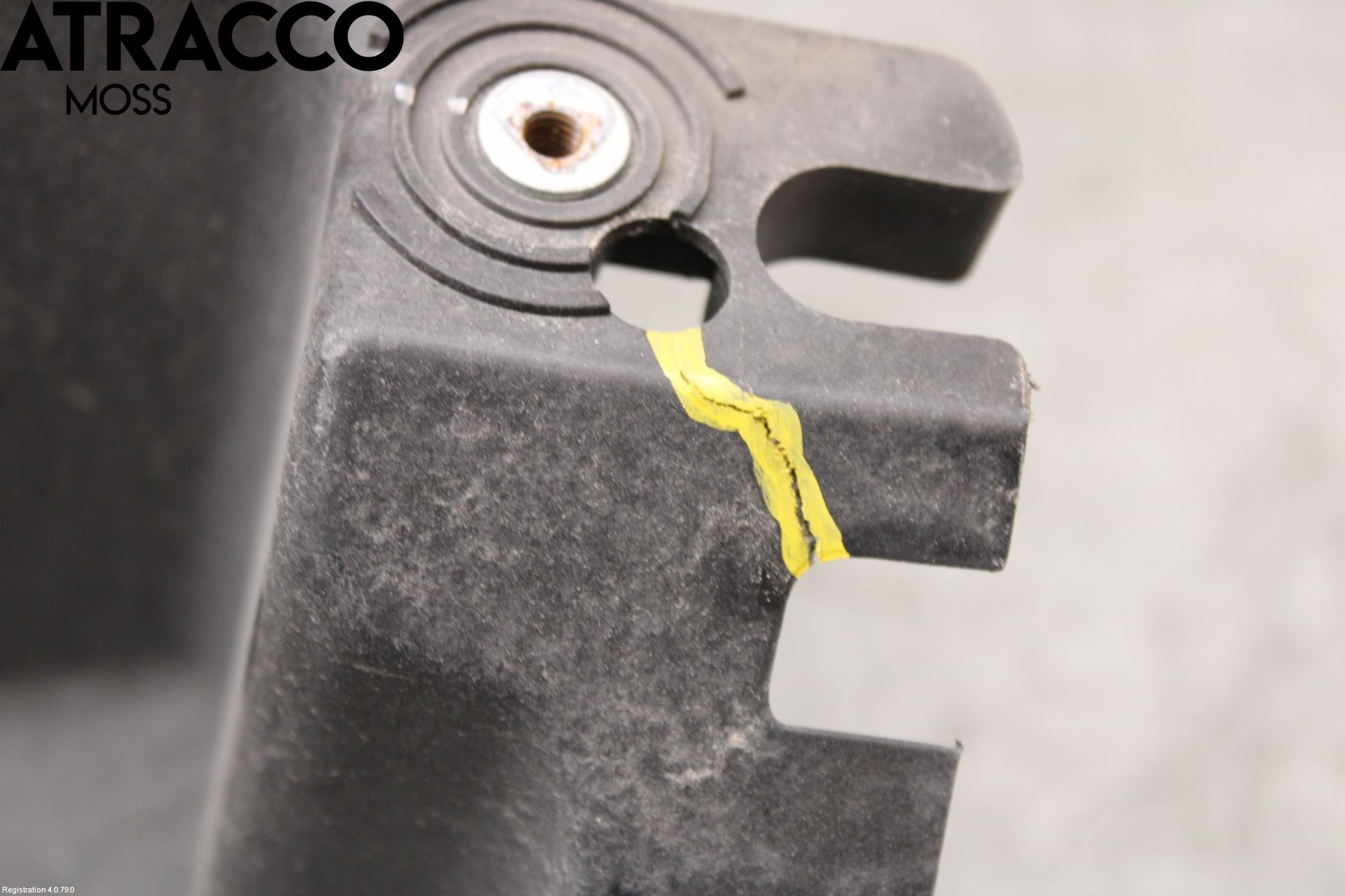 Tesla MODEL X 16- Frontlykt Holder-Feste