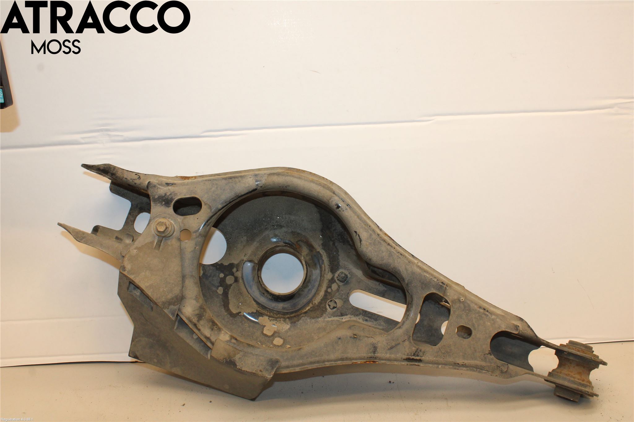 Toyota RAV4 19- Bærearm Bak Venstre