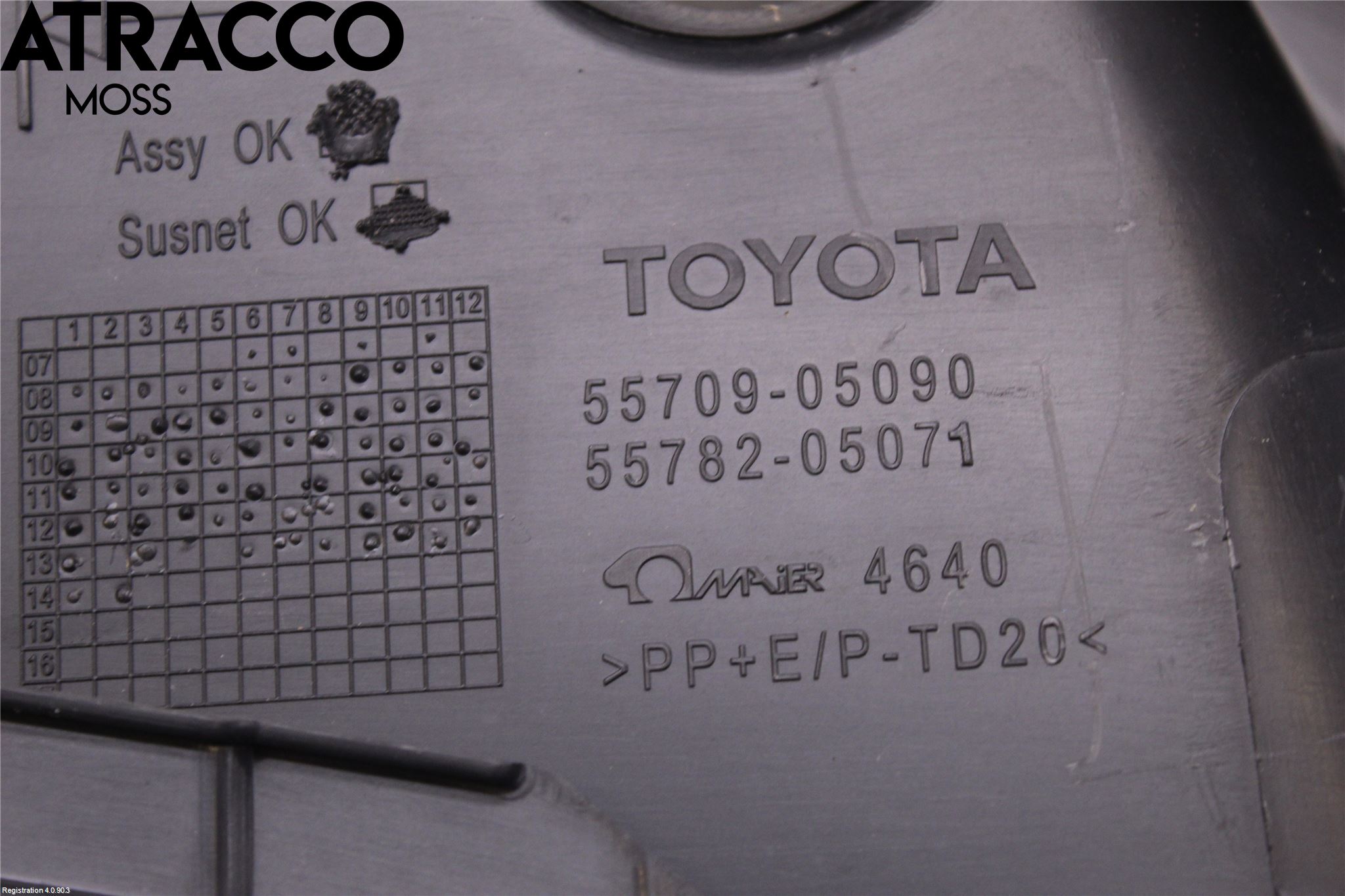 Toyota AVENSIS 09-15 Visker Deksel-Grill-Under Frr