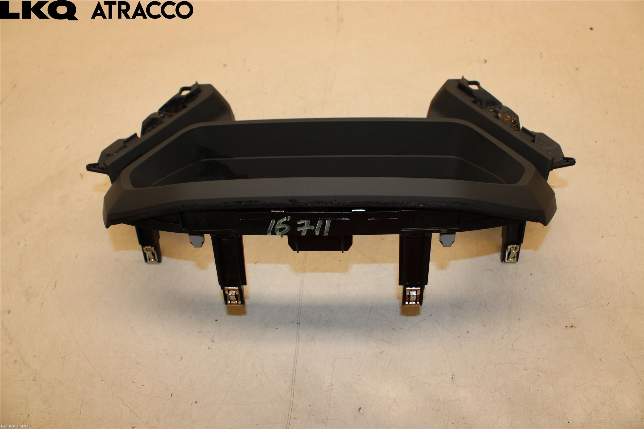 Audi Q4 E-TRON FZ 22- Innr Dekor Instrbord