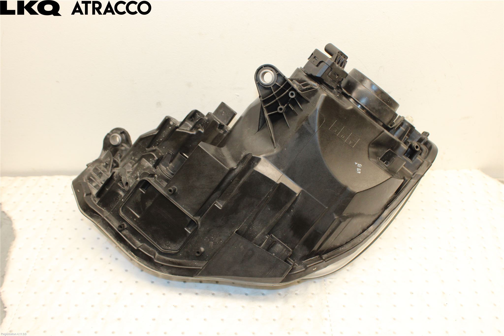 Volkswagen VW UP! / E-UP! Frontlykt Høyre