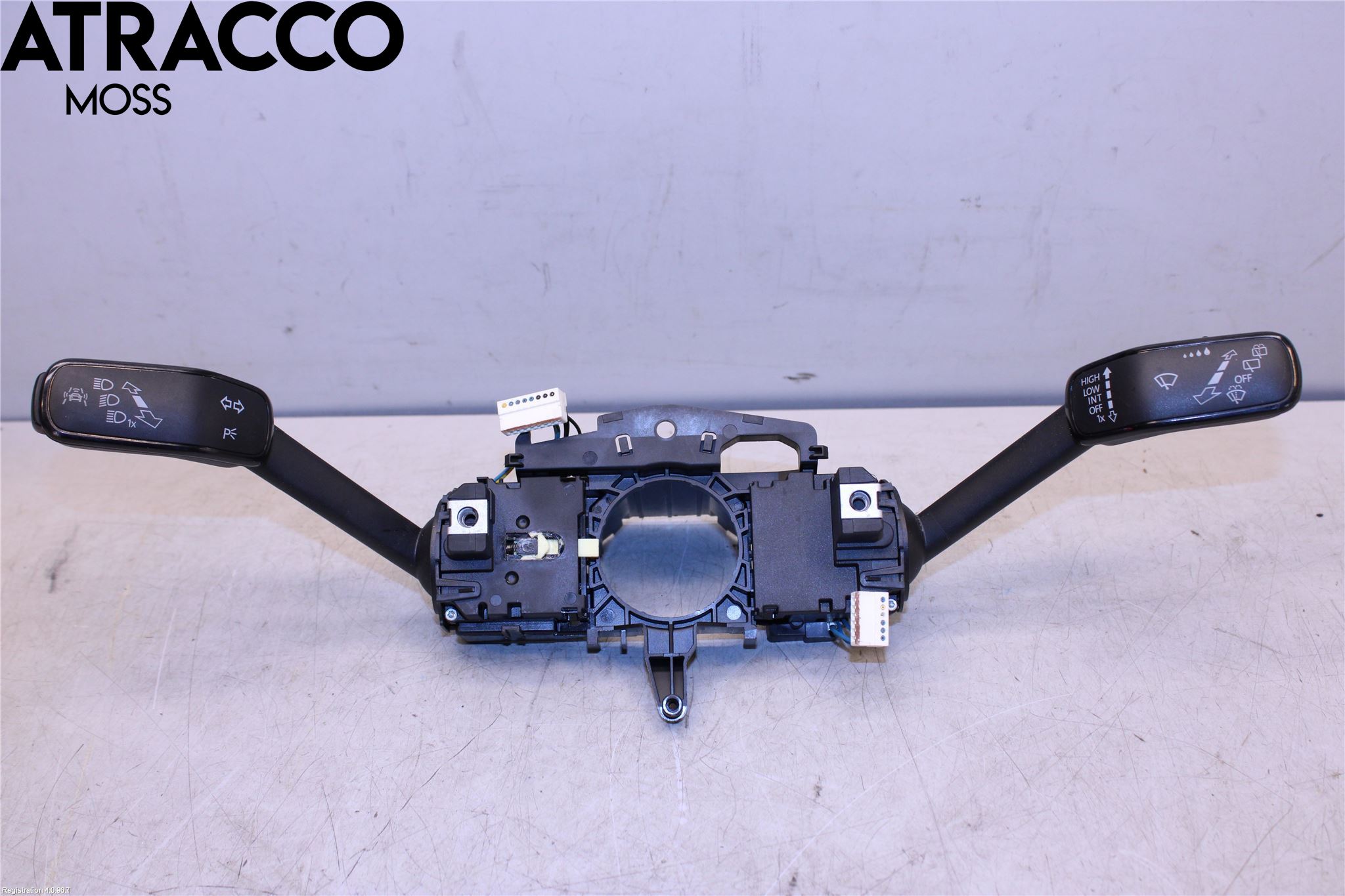 Volkswagen VW GOLF / E-GOLF VII 13-20 Bryter Ratt Kombi H Og V