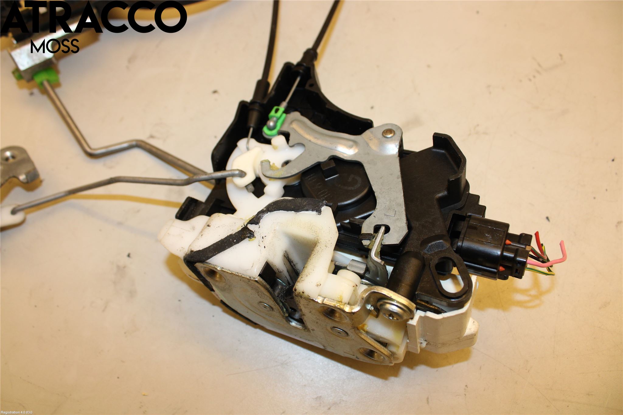 Mitsubishi OUTLANDER 07-12 Dørlås - Låsekasse