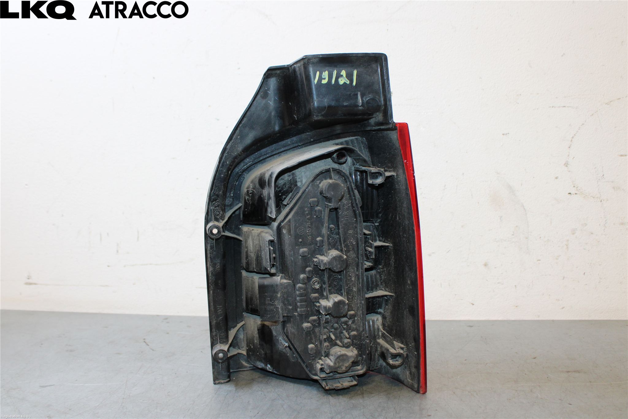 Volkswagen VW TRANSP/CARAVELLE (T5) 04-15 Baklykt Venstre
