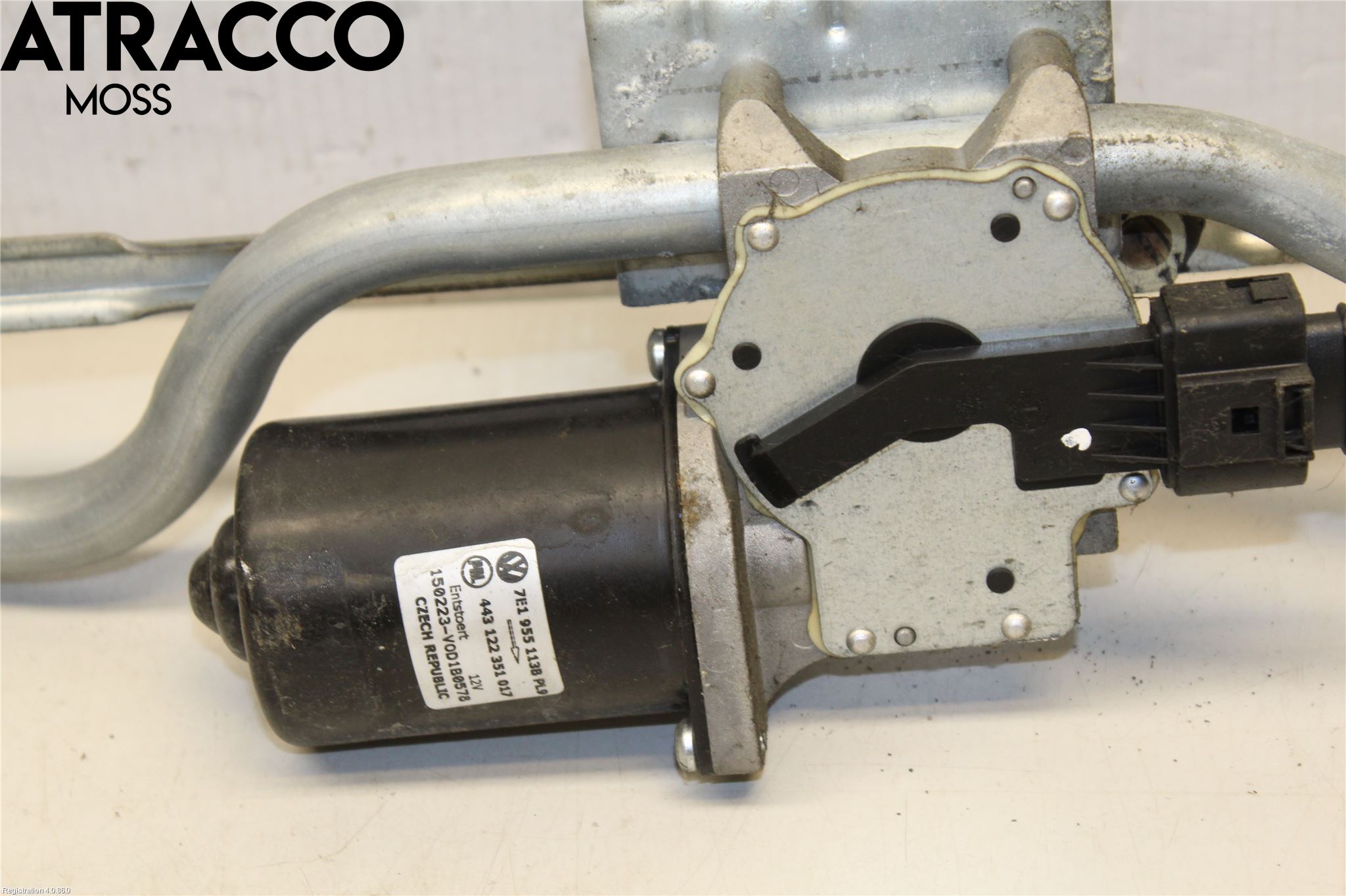 Volkswagen VW TRANSP/CARAVELLE (T5) 04-15 Viskermotor Frontrute