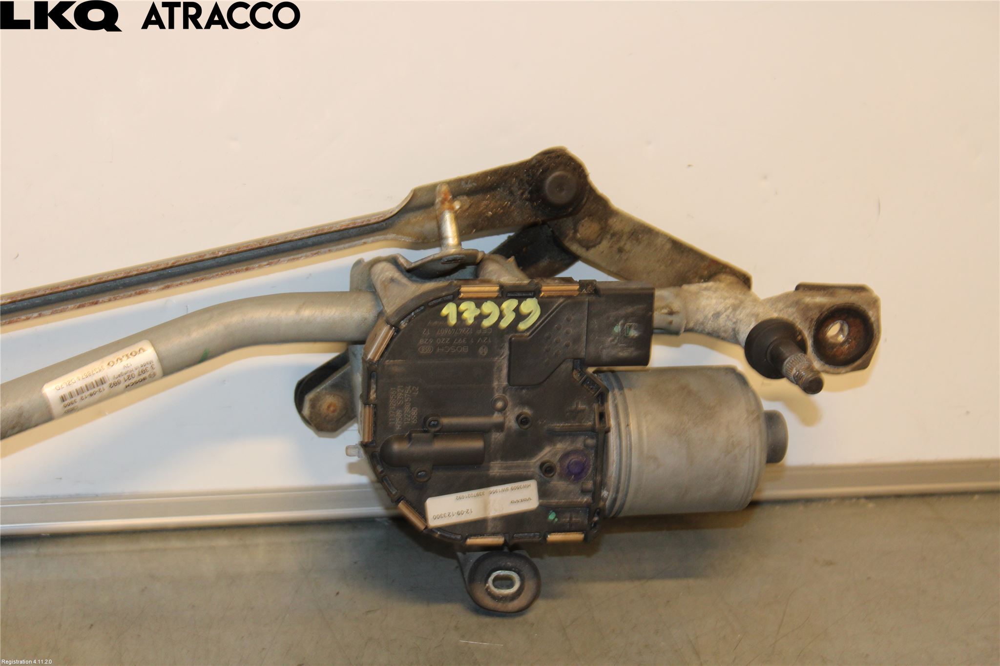 Volvo V40 12-19 Viskermotor Frontrute