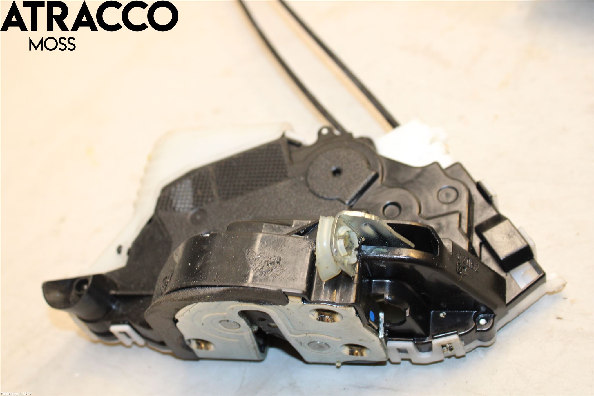 Toyota YARIS XP130 12-14 Dørlås - Låsekasse