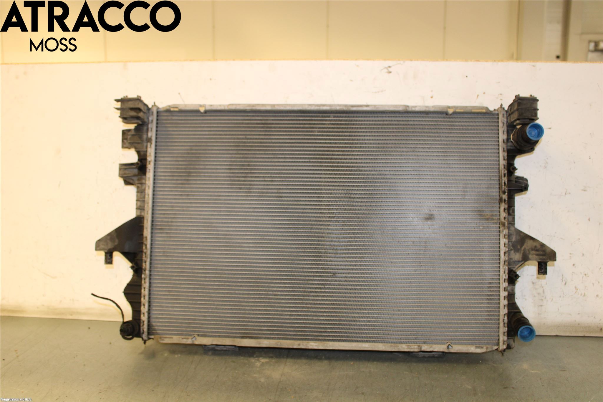 Volkswagen VW TRANSP/CARAVELLE (T5) 04-15 Radiator Manuell