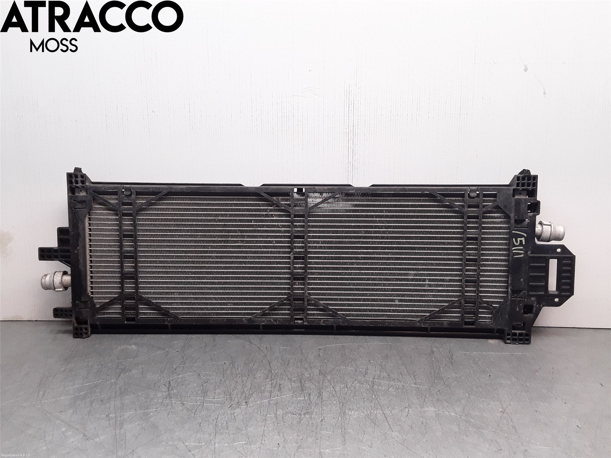 Tesla MODEL 3 17- Radiator Automat