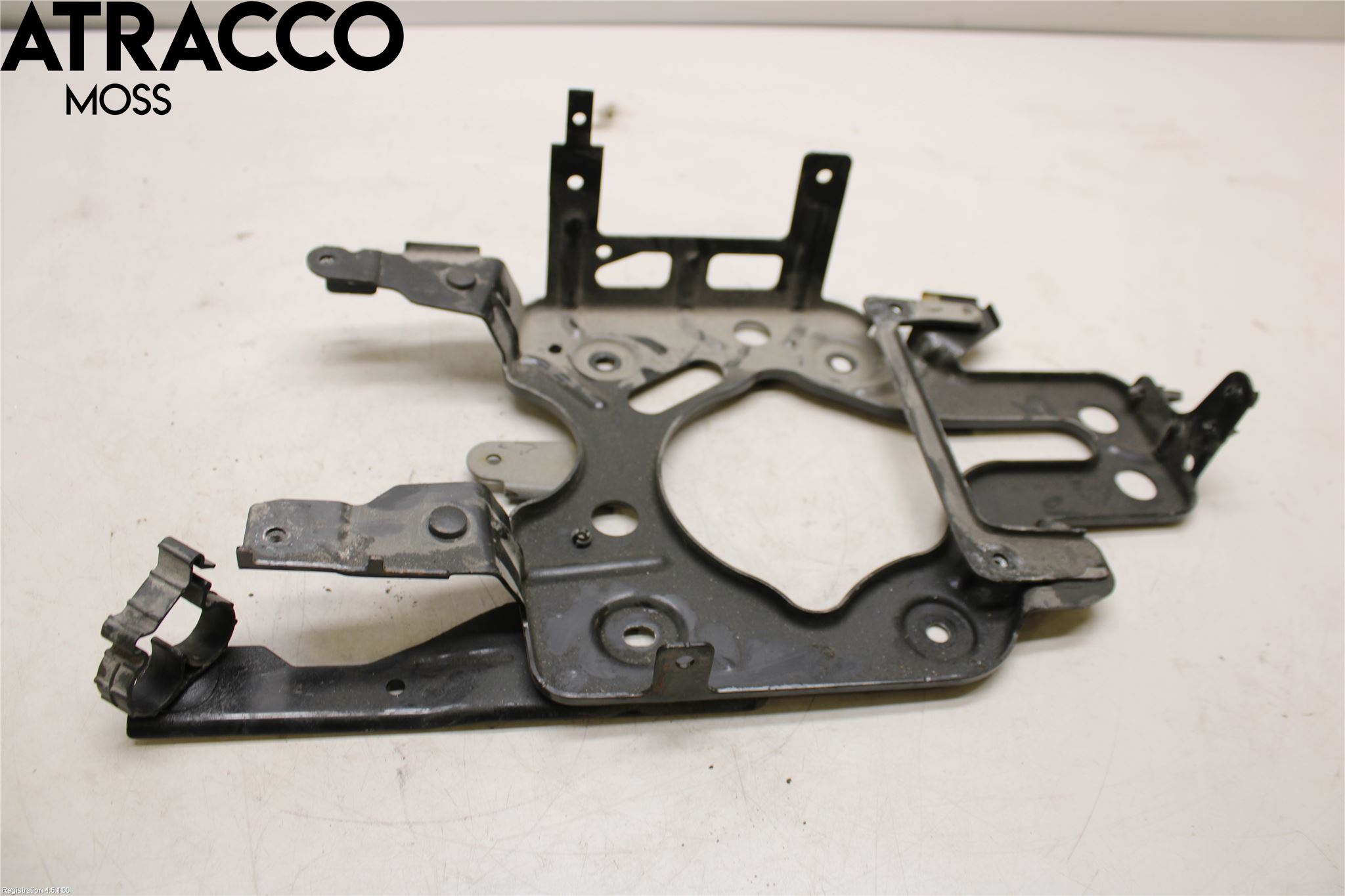 Volkswagen VW GOLF / E-GOLF VII 13-20 Batterikasse - Feste - Holder