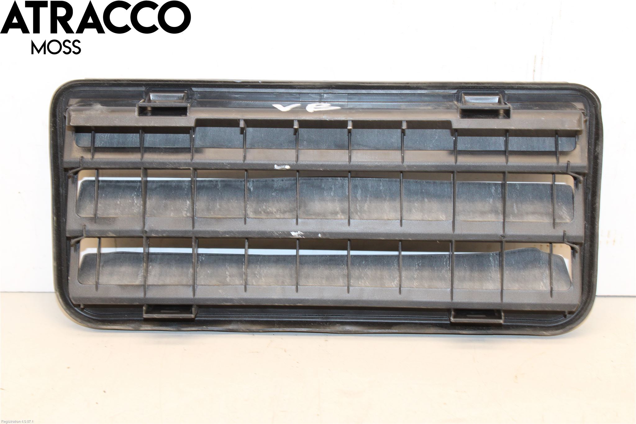 Tesla MODEL 3 17- Luftstyring Front