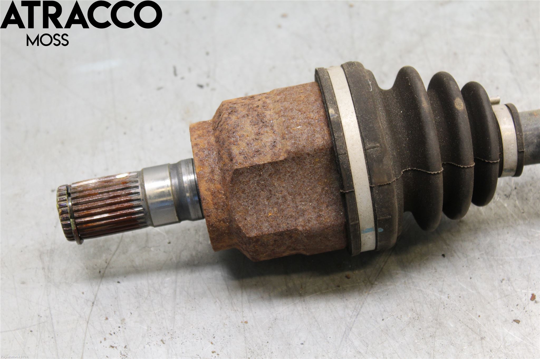 Kia SOUL 09- Drivaksel Foran Kompl Høyre