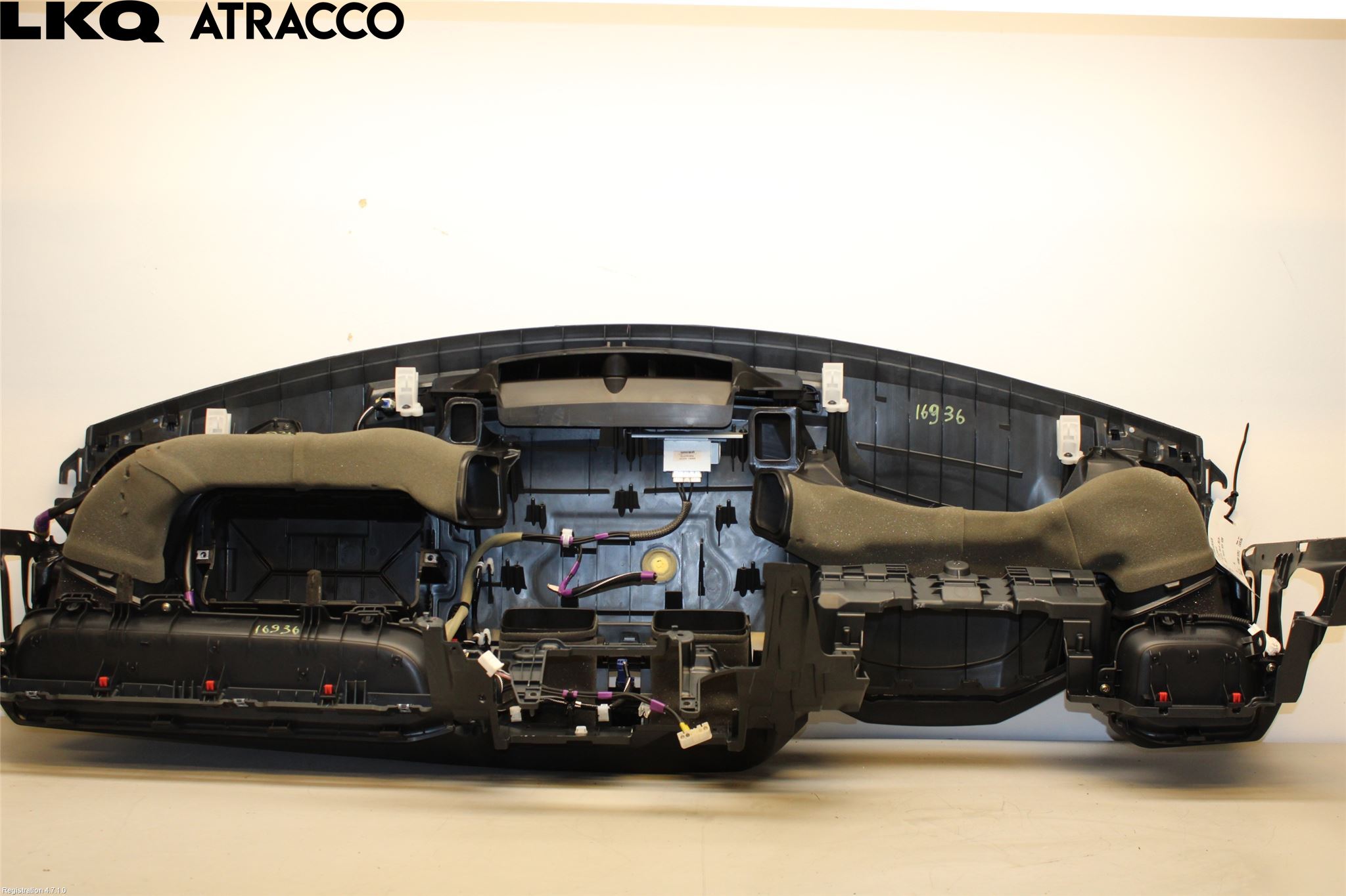 Toyota RAV4 19- Dashbord