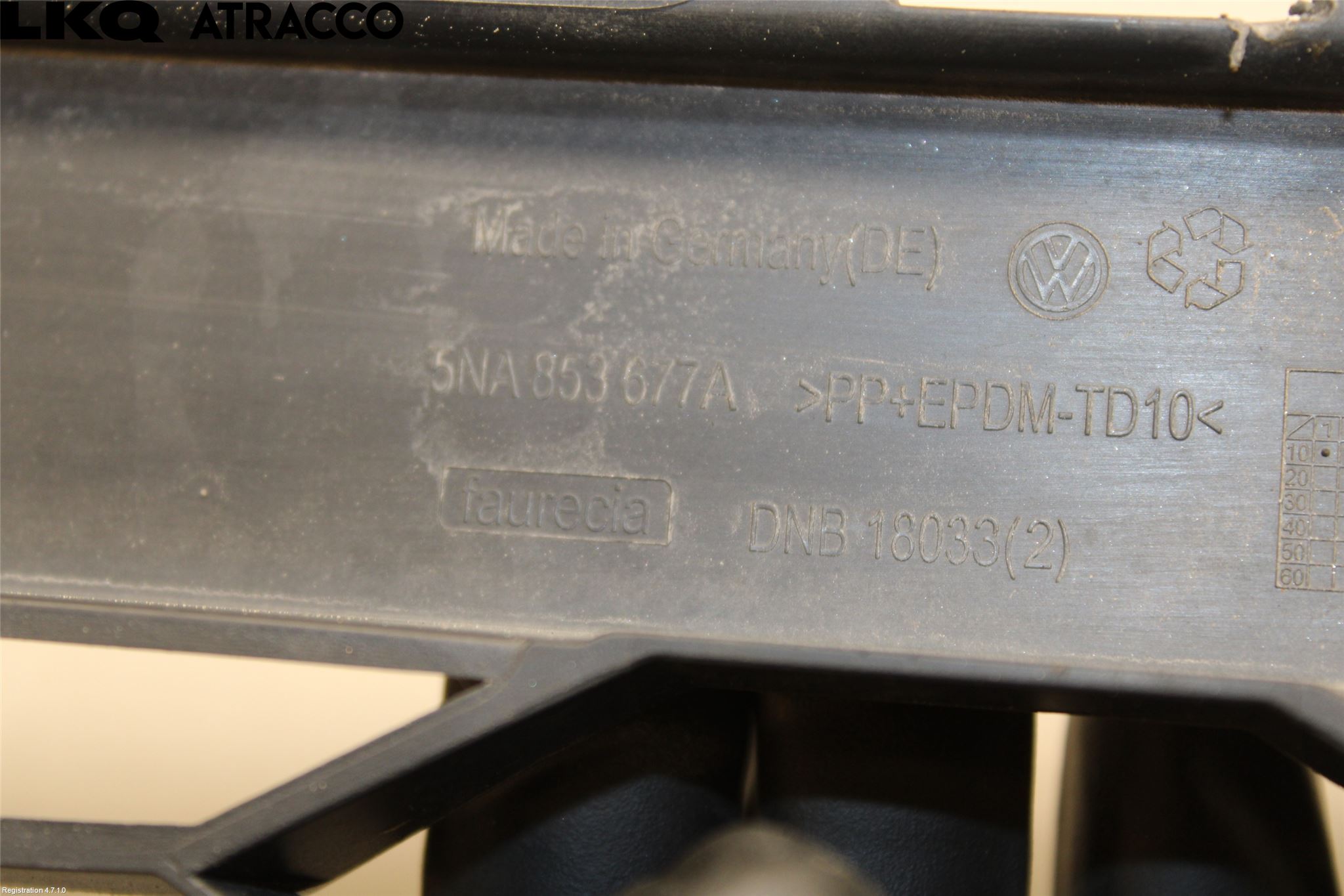 Volkswagen VW TIGUAN 16-24 Grill-Gitter