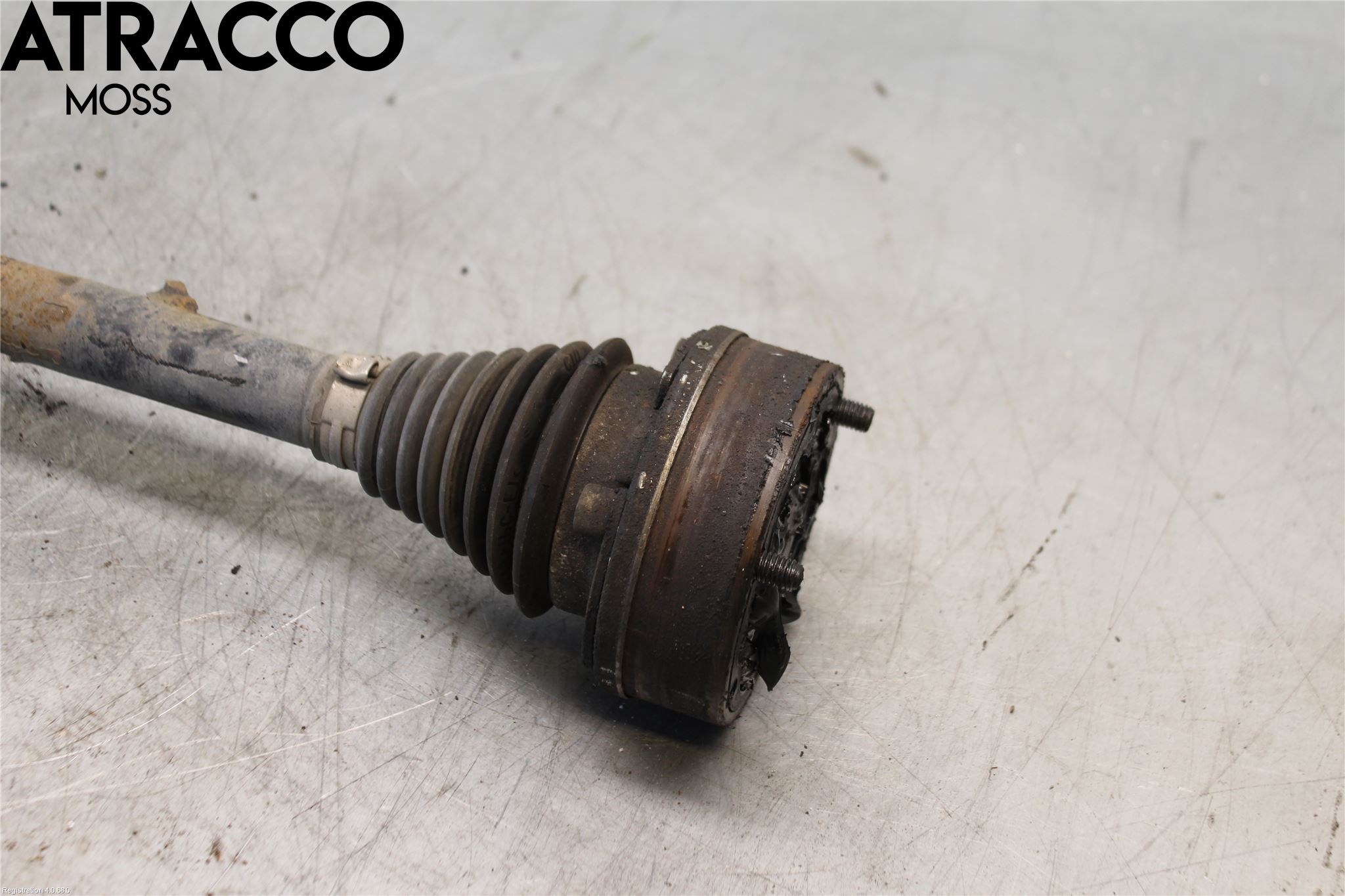 Volkswagen VW GOLF VI 09-13 Drivaksel Foran Kompl Venstre