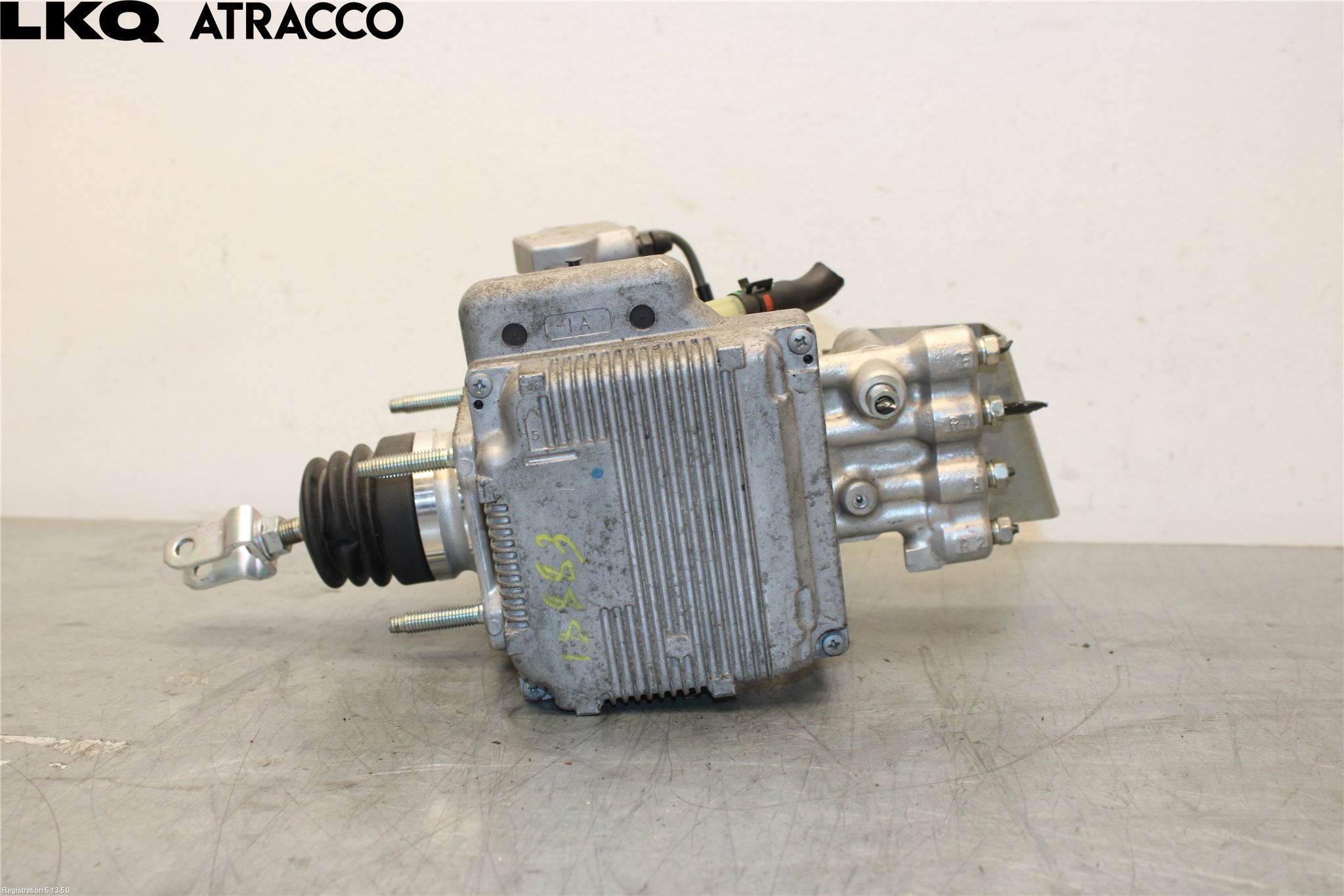 Toyota YARIS XP130 12-14 Abs Hydraulikkaggregat