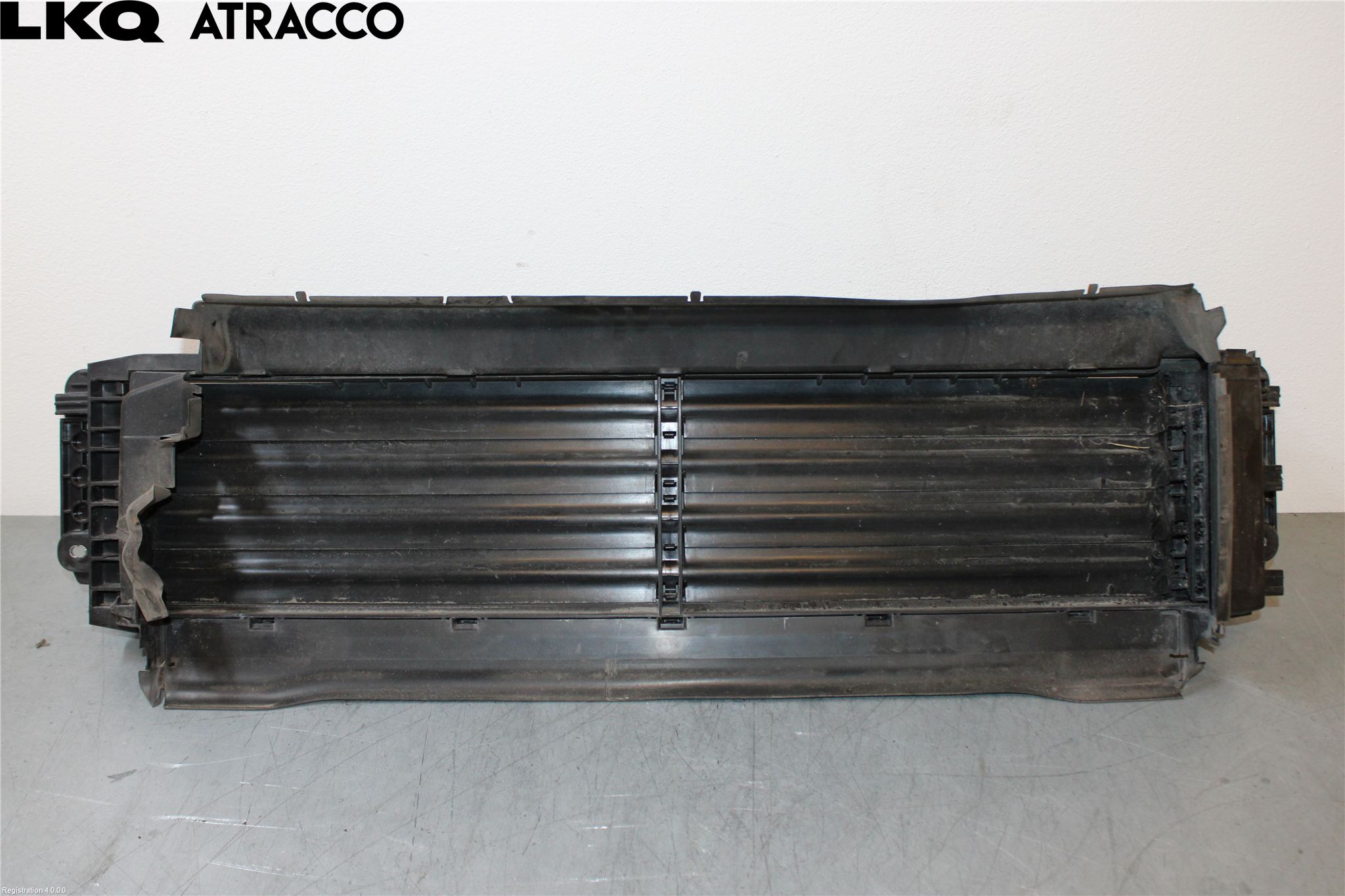 Skoda OCTAVIA (NX) 20- Luftstyring Front