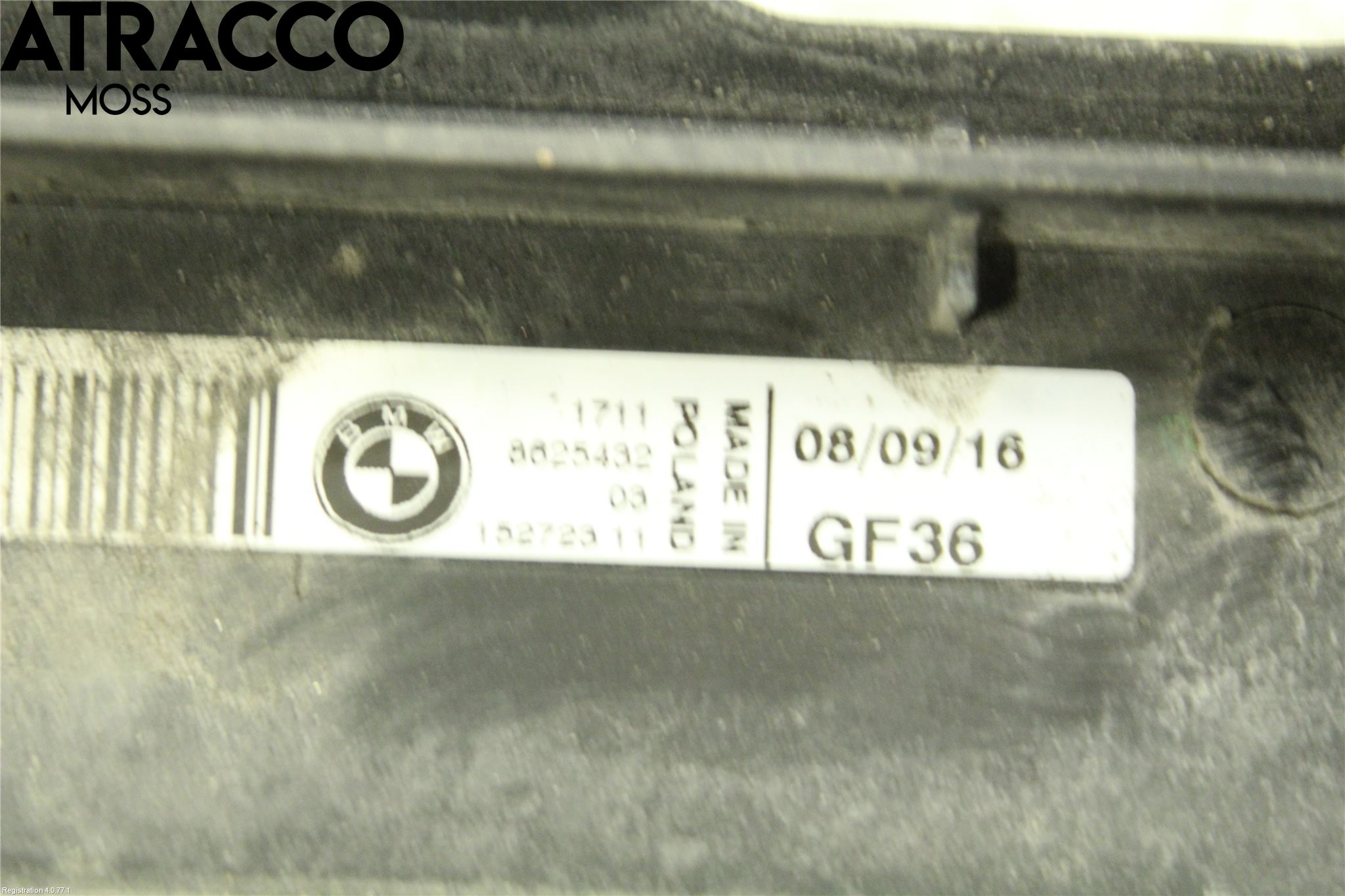 BMW 3 F30/F31/F80 12-19 Radiator Feste - Ramme - Bjelk