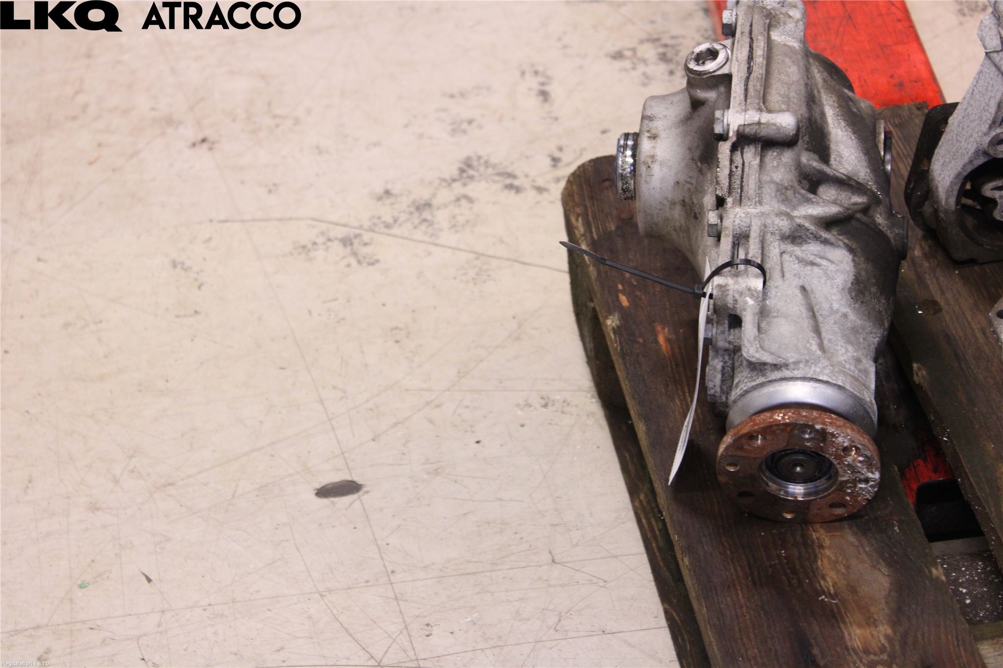 BMW 3 F30/F31/F80 12-19 Kardang Foran