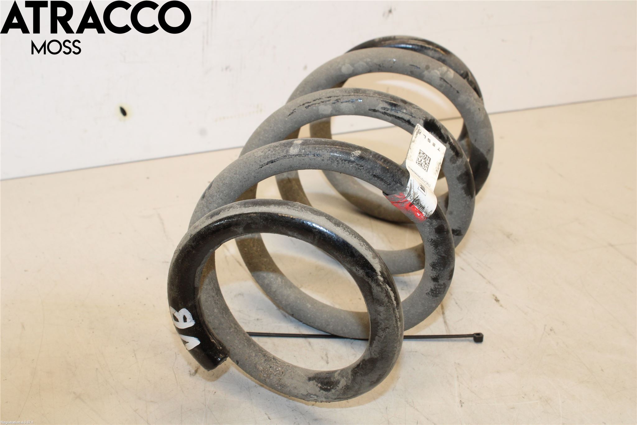 Tesla MODEL 3 17- Fjær Bak