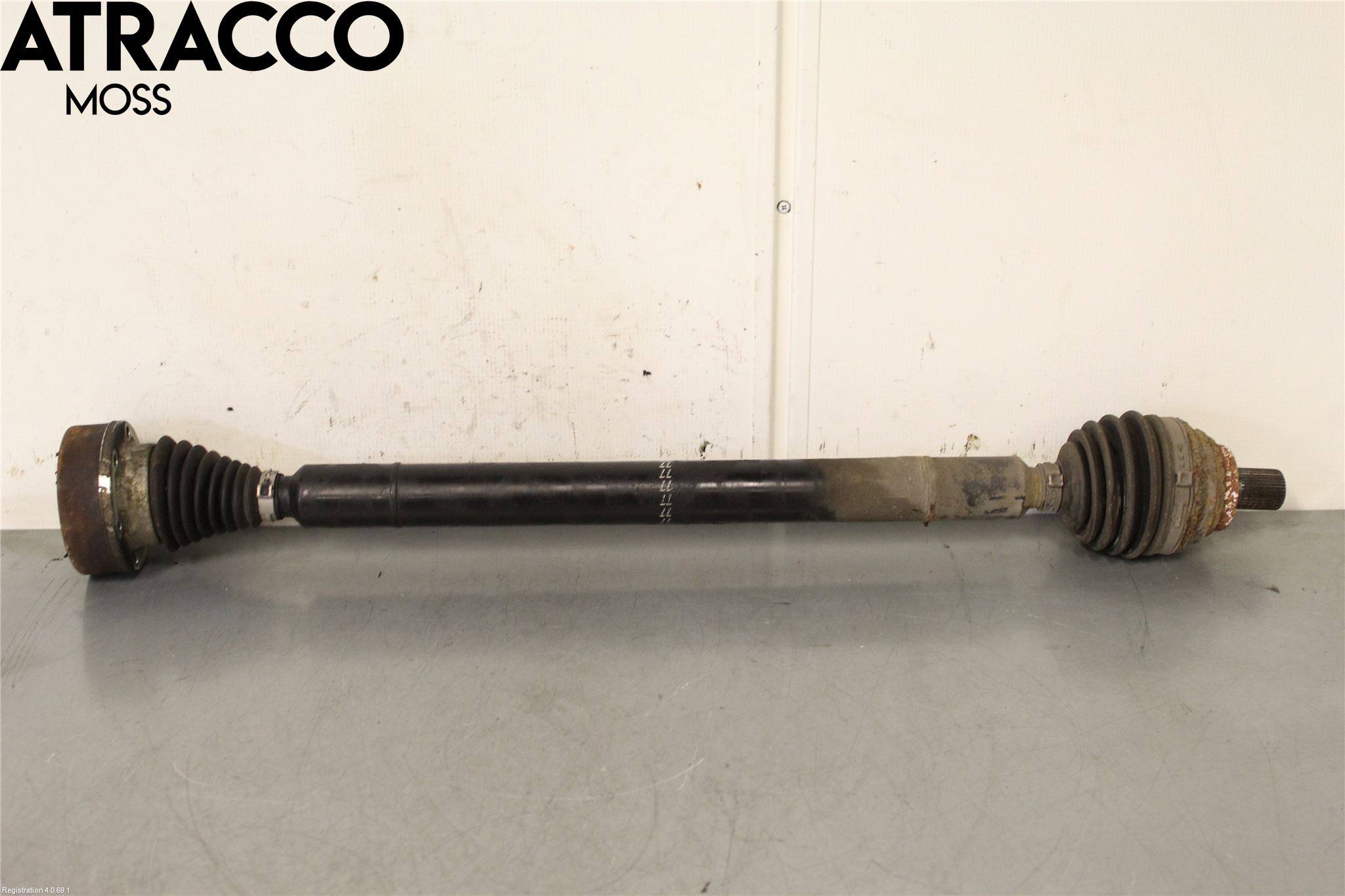 Volkswagen VW GOLF VI 09-13 Drivaksel Foran Kompl Høyre