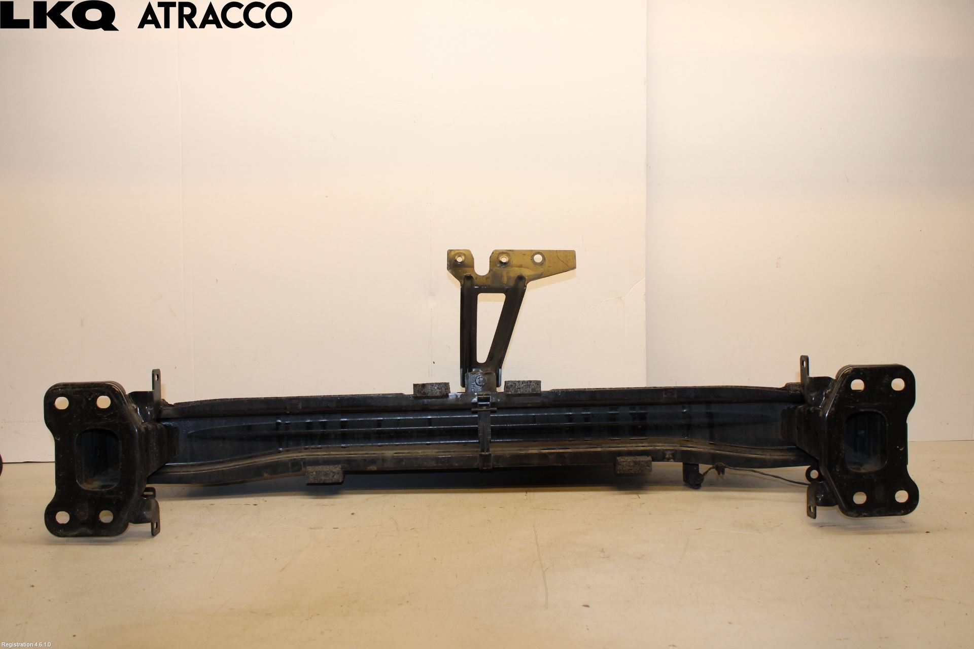 Skoda SUPERB 09-15 Støtfanger Foran Bjelke