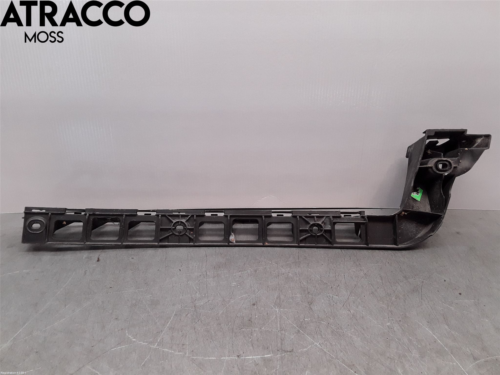 Skoda OCTAVIA (5E) 13-20 Støtfanger Bak List