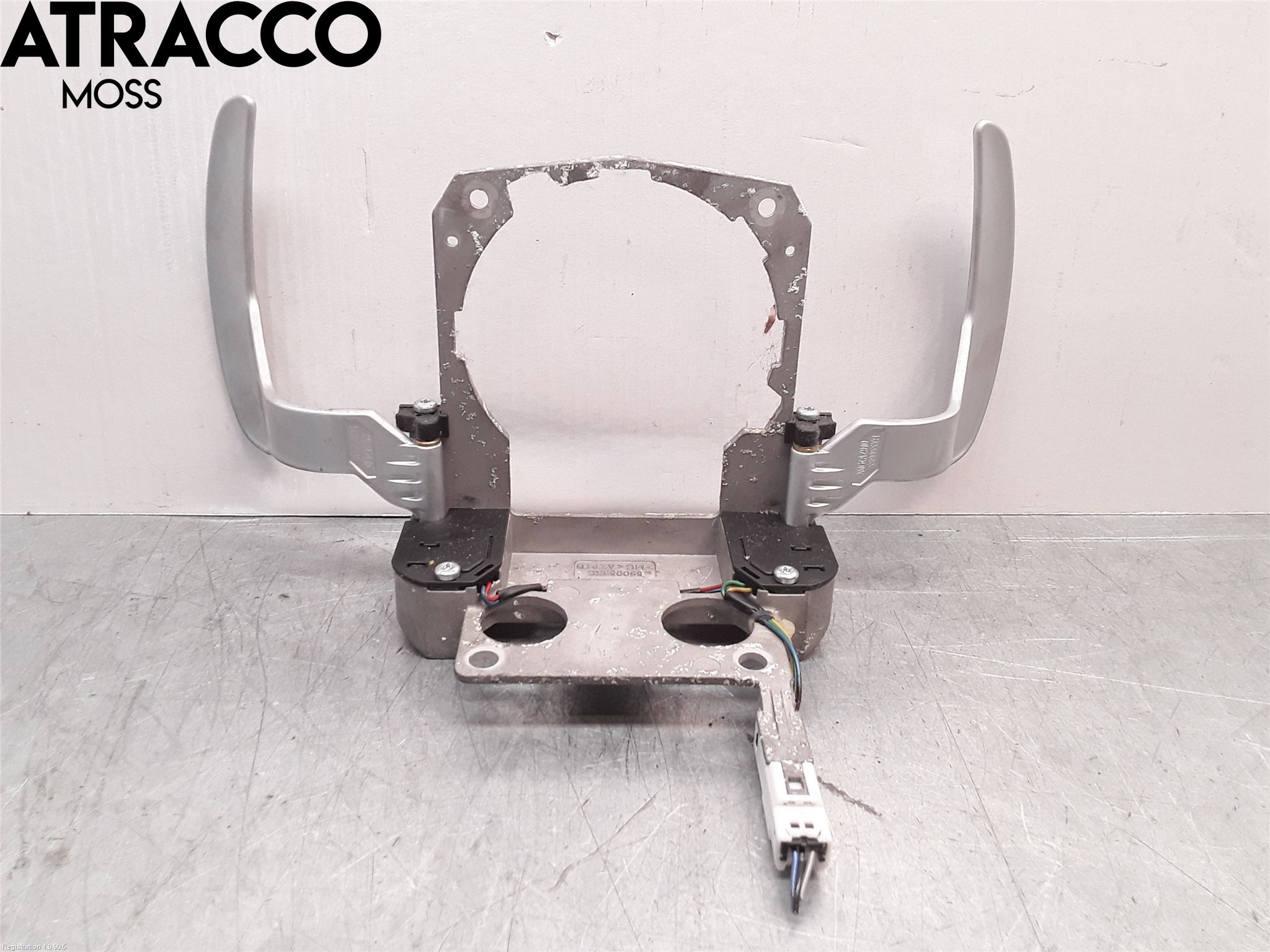 Mitsubishi OUTLANDER 07-12 Bryter Ratt Kombi H Og V