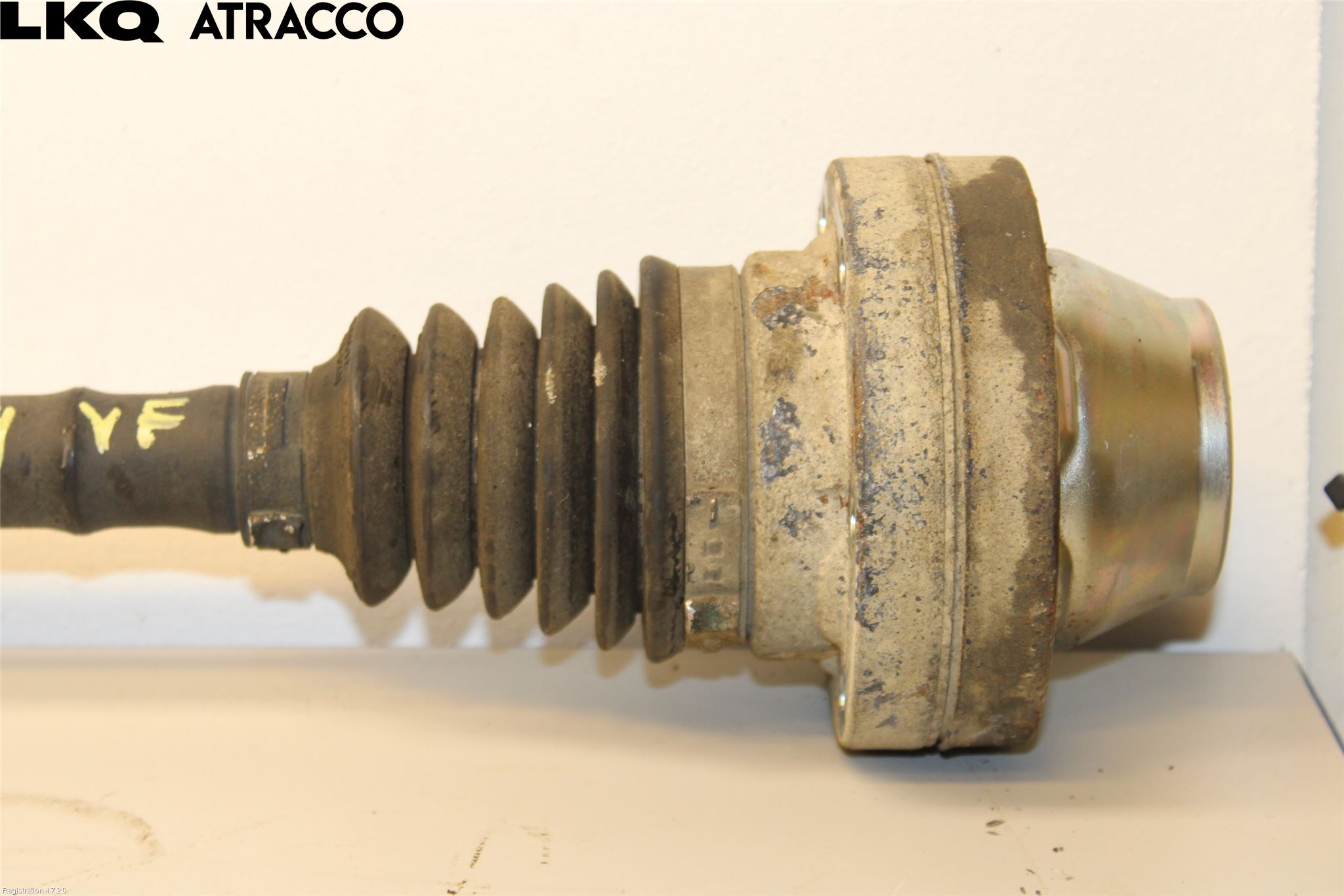 Volkswagen VW AMAROK 2H 10-22 Drivaksel Foran Kompl Venstre