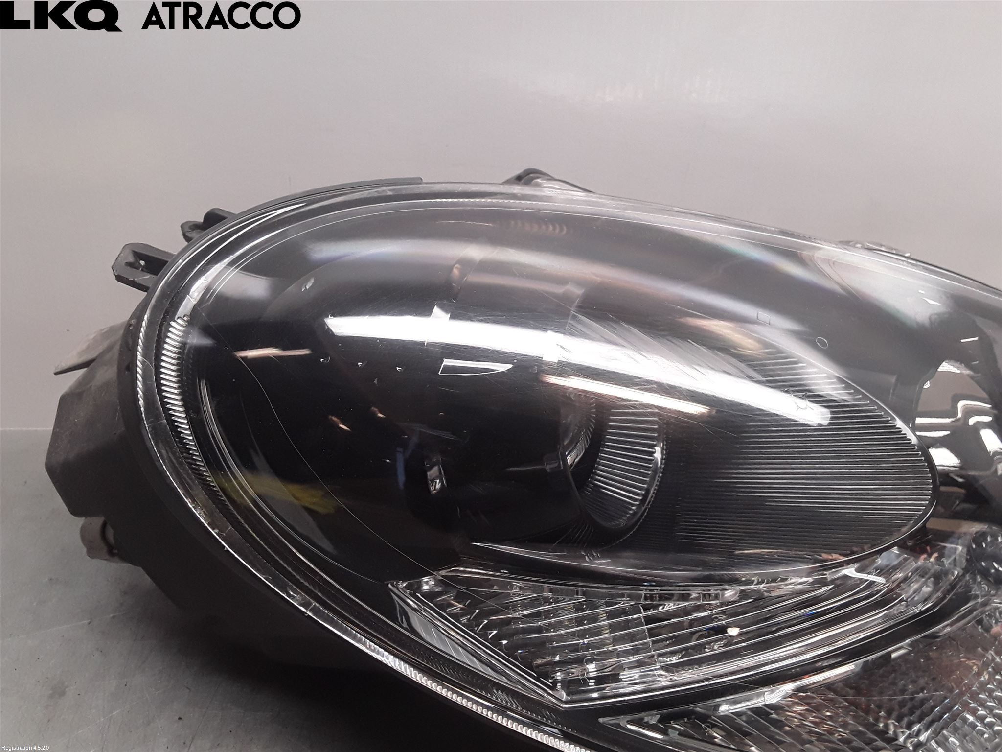 Citroen C-ZERO Frontlykt Høyre