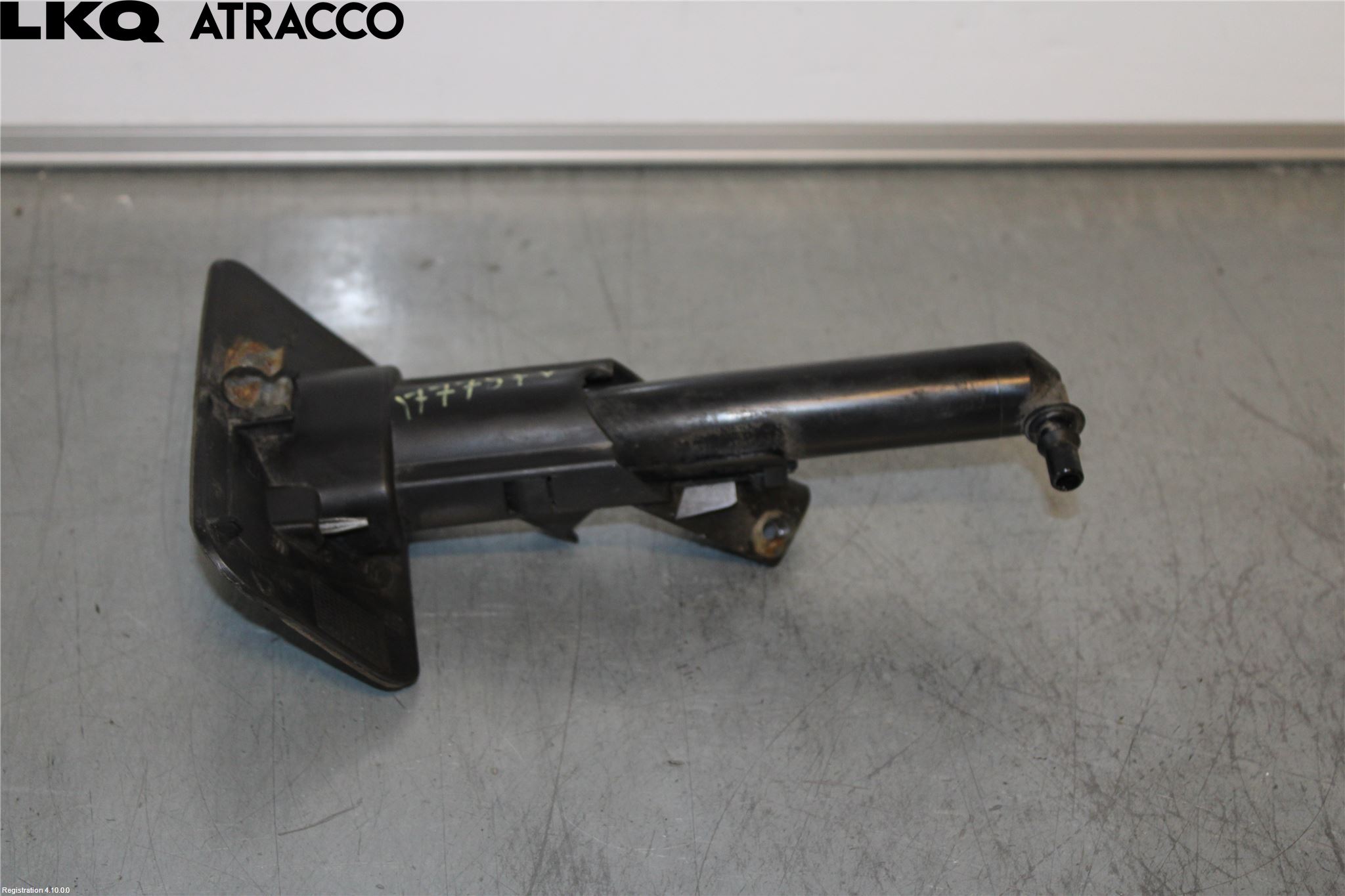 Volkswagen VW POLO 10-17 Spylerdyse Frontlykter