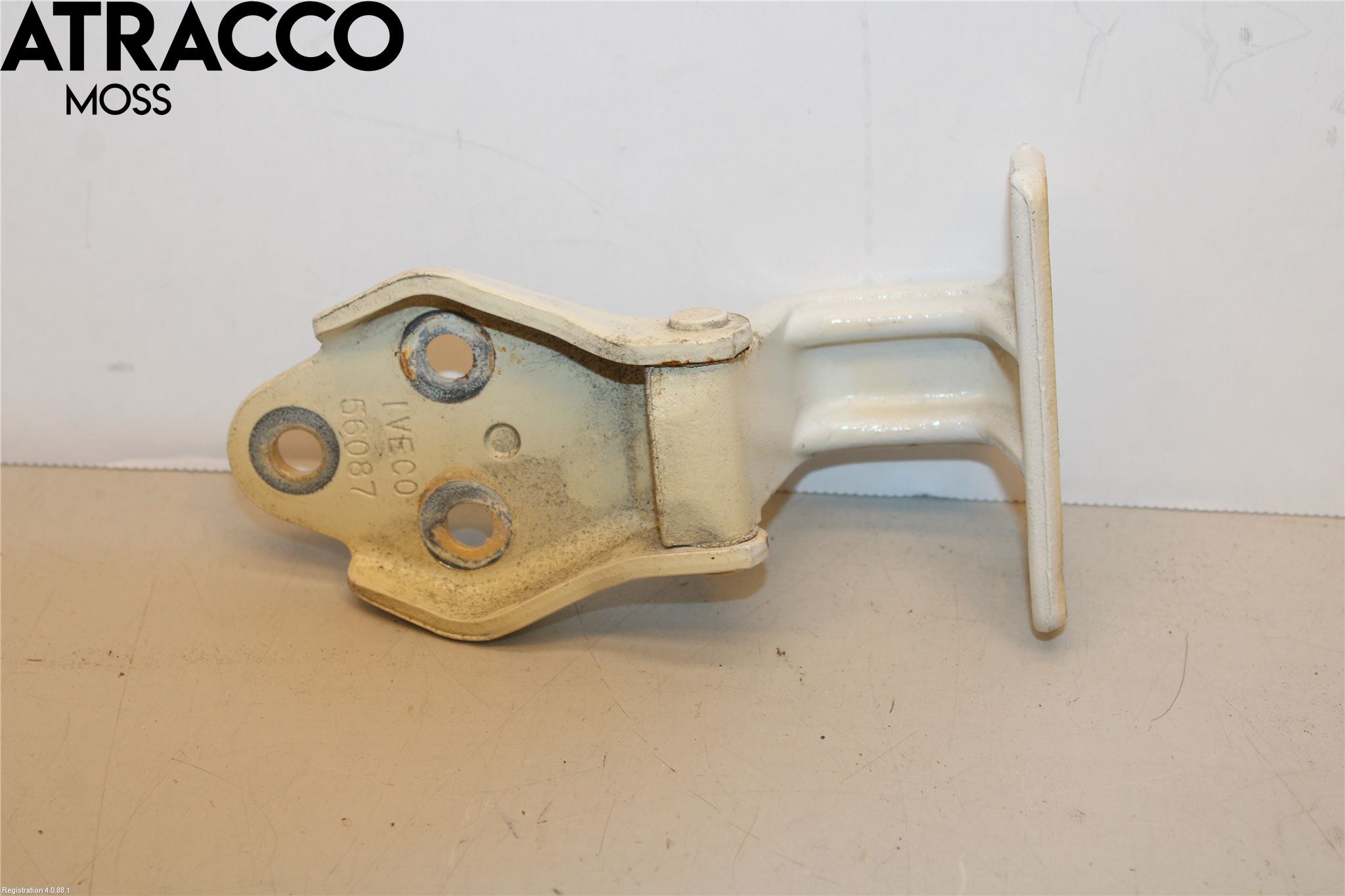 Iveco DAILY 14->> Dørhengsel