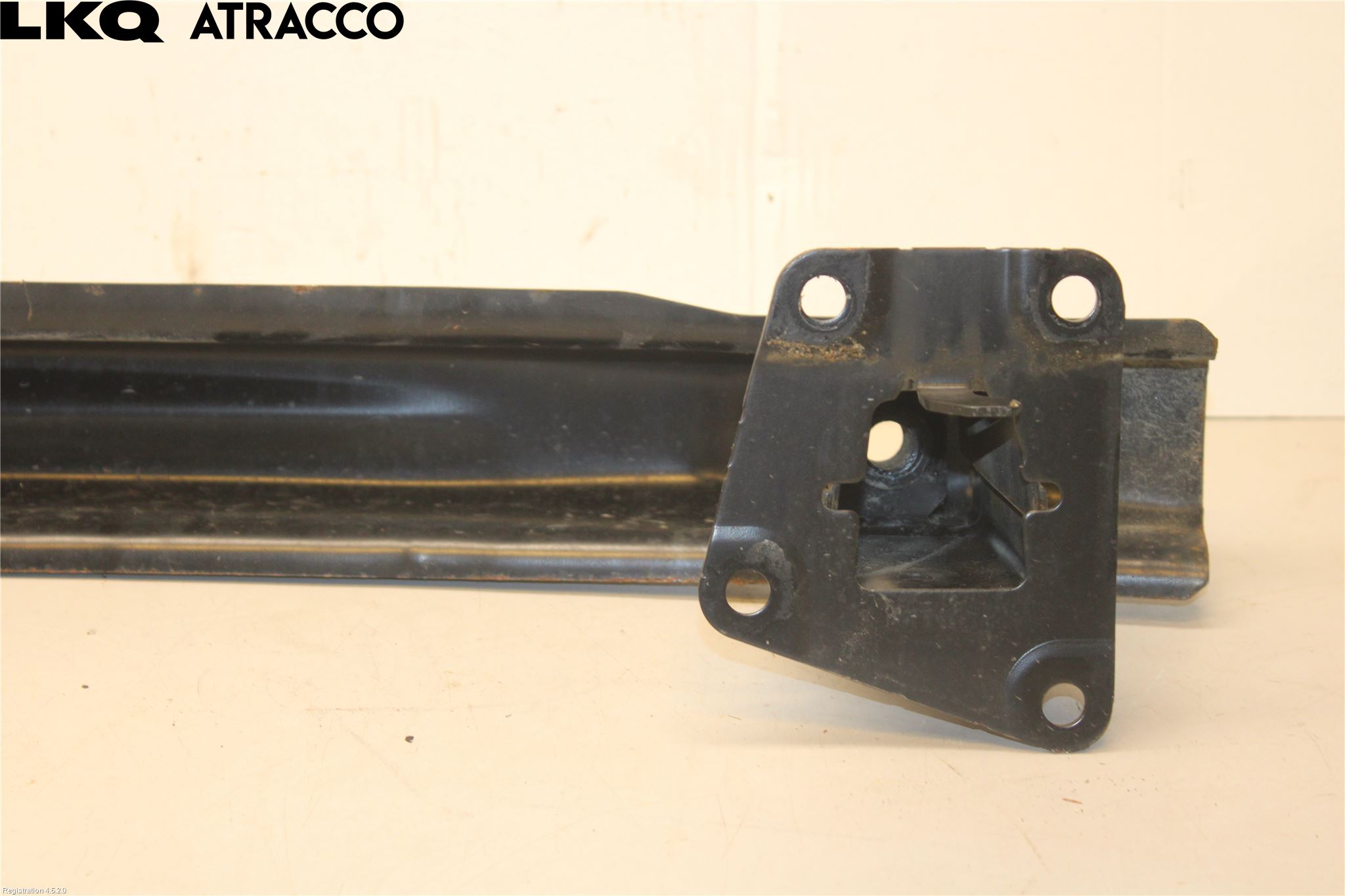 Volkswagen VW TOURAN 10-15 Støtfanger Bak Bjelke