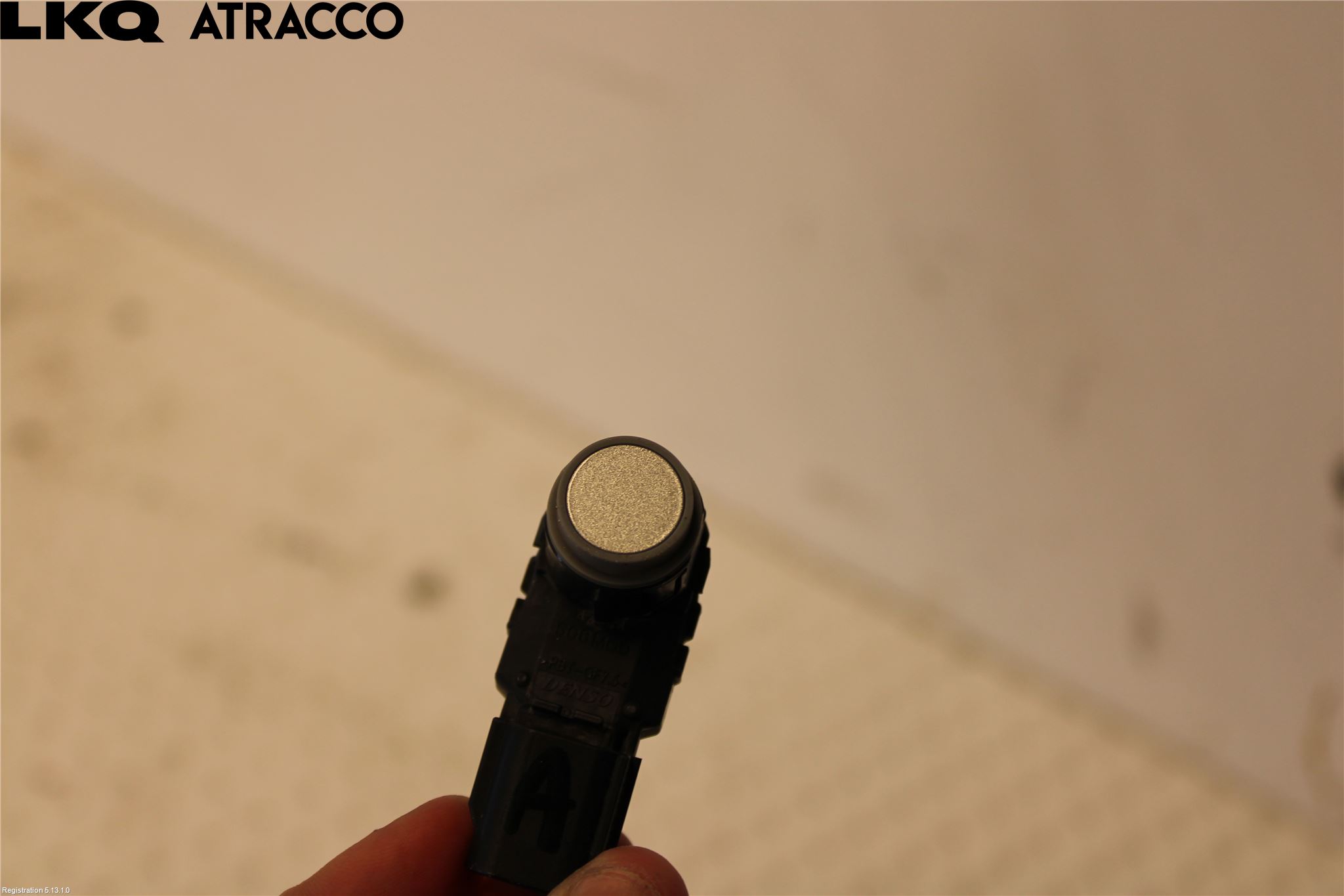 Toyota RAV4 19- Sensor Parkering Front