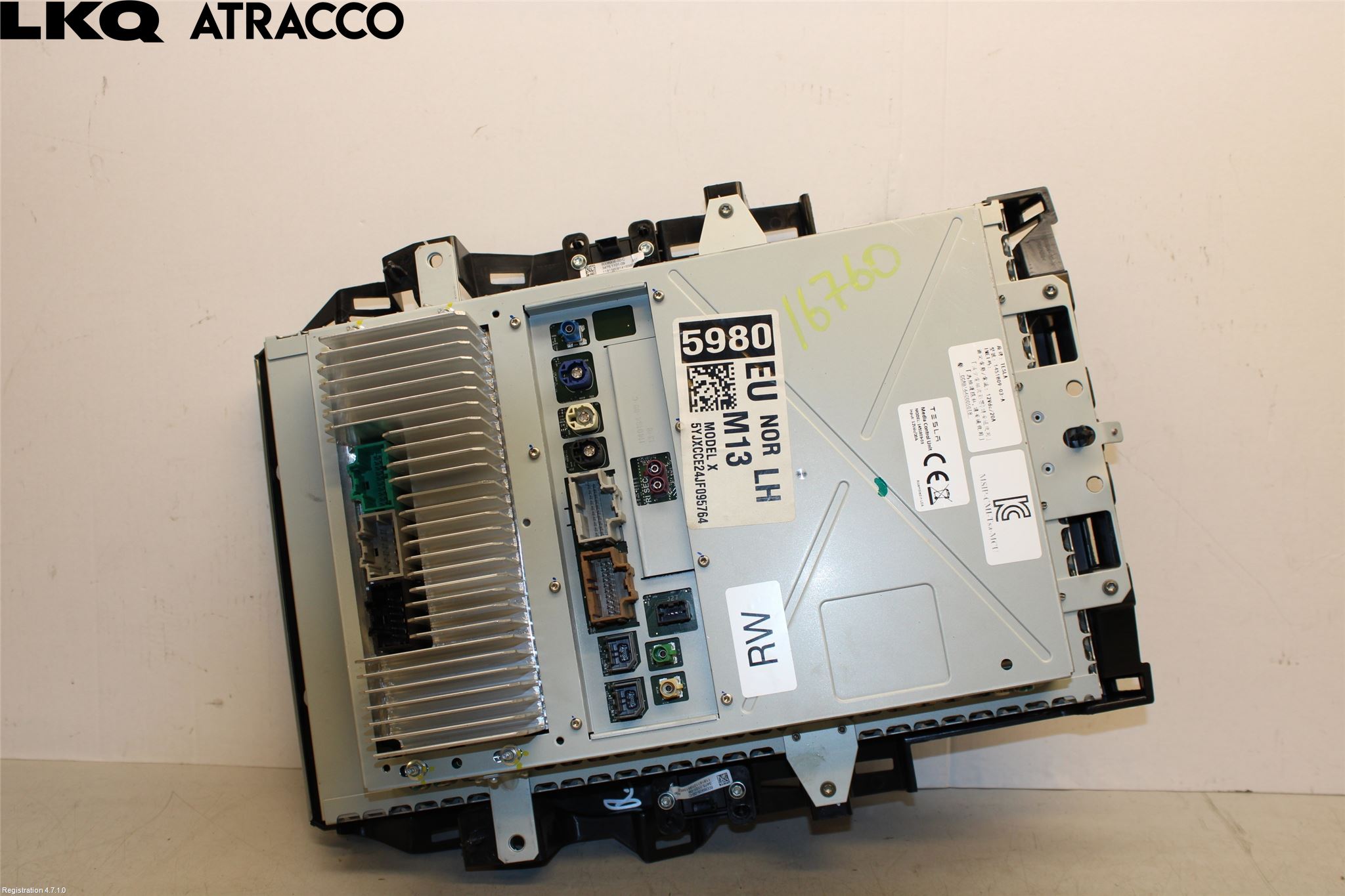 Tesla MODEL X 16- Multifunktionsdisplay