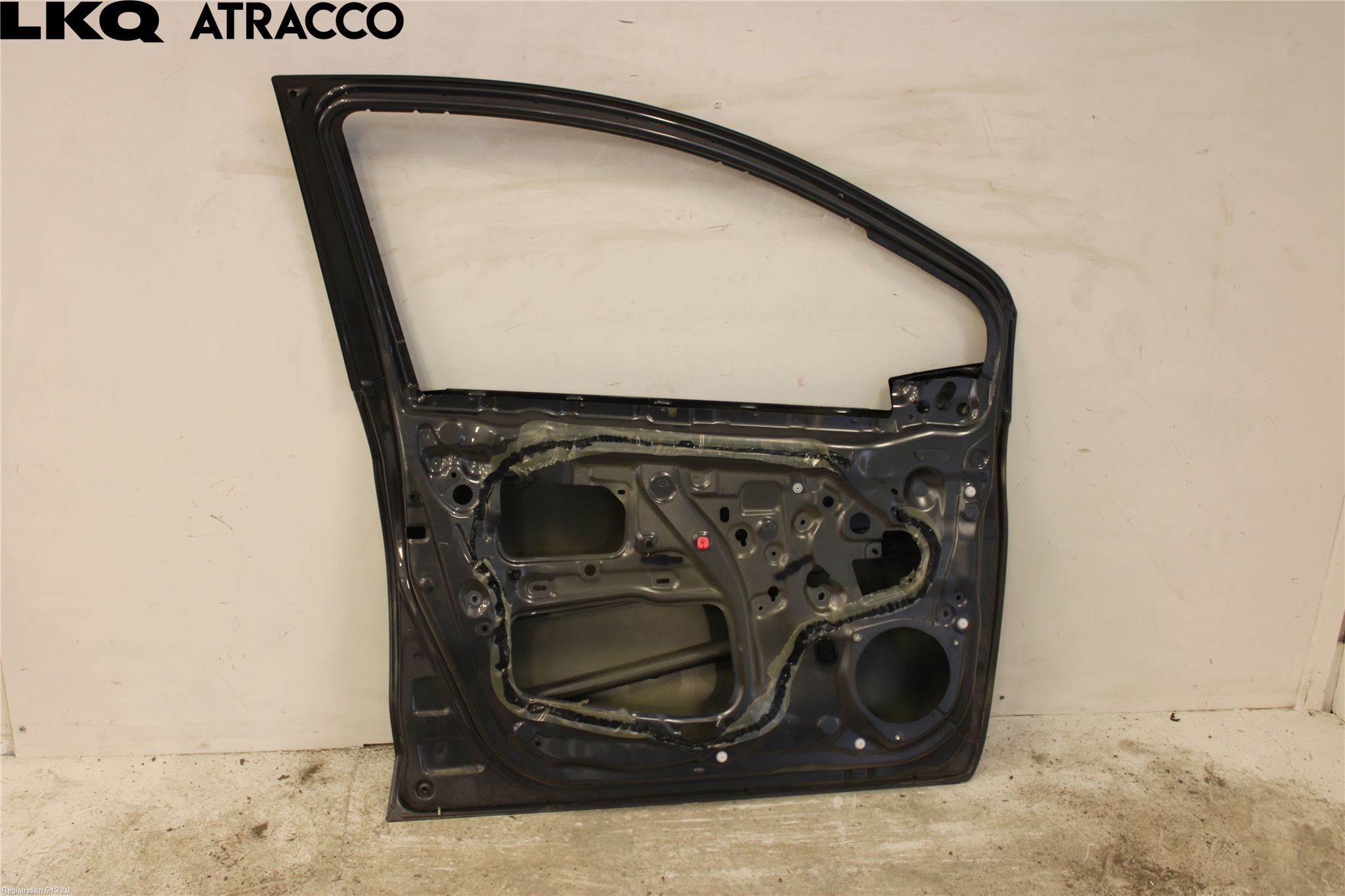 Toyota YARIS XP130 12-14 Dør 4D Foran Venstre