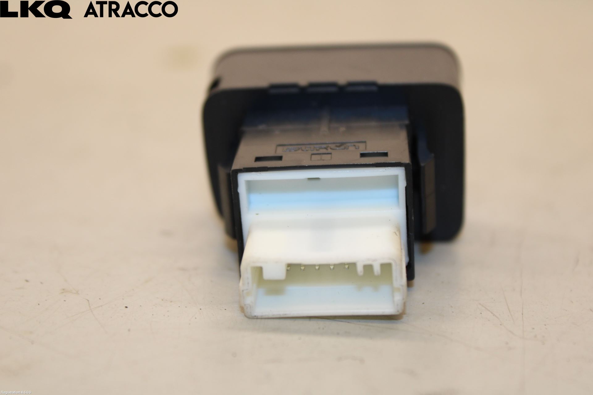 Toyota AURIS 13-19 Bryter Parkeringsbrems