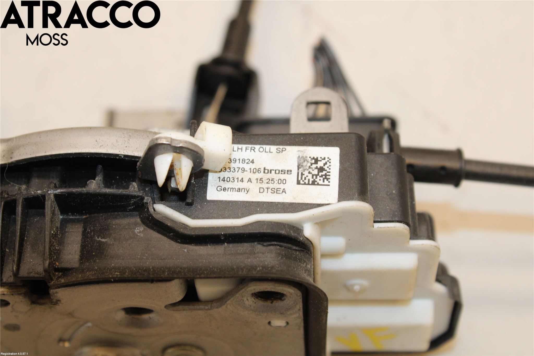 Volvo V40 12-19 Dørlås - Låsekasse