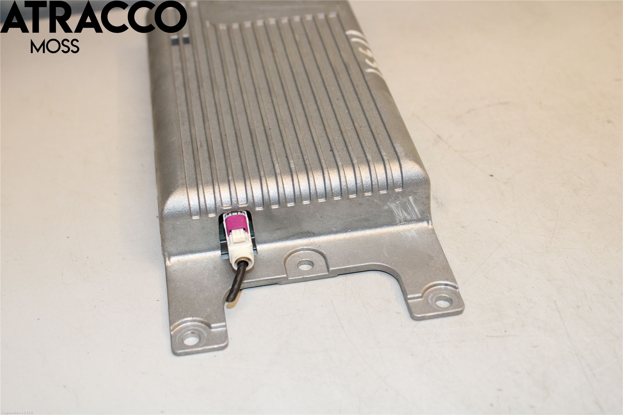 BMW 5 E60/61 Sed/Tou 02-10 Stereo Forsterker