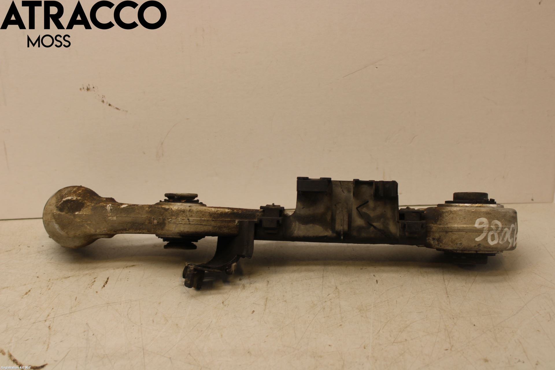 Mercedes-Benz MB EQC (N293) 20- Bærearm Foran Venstre Nedre